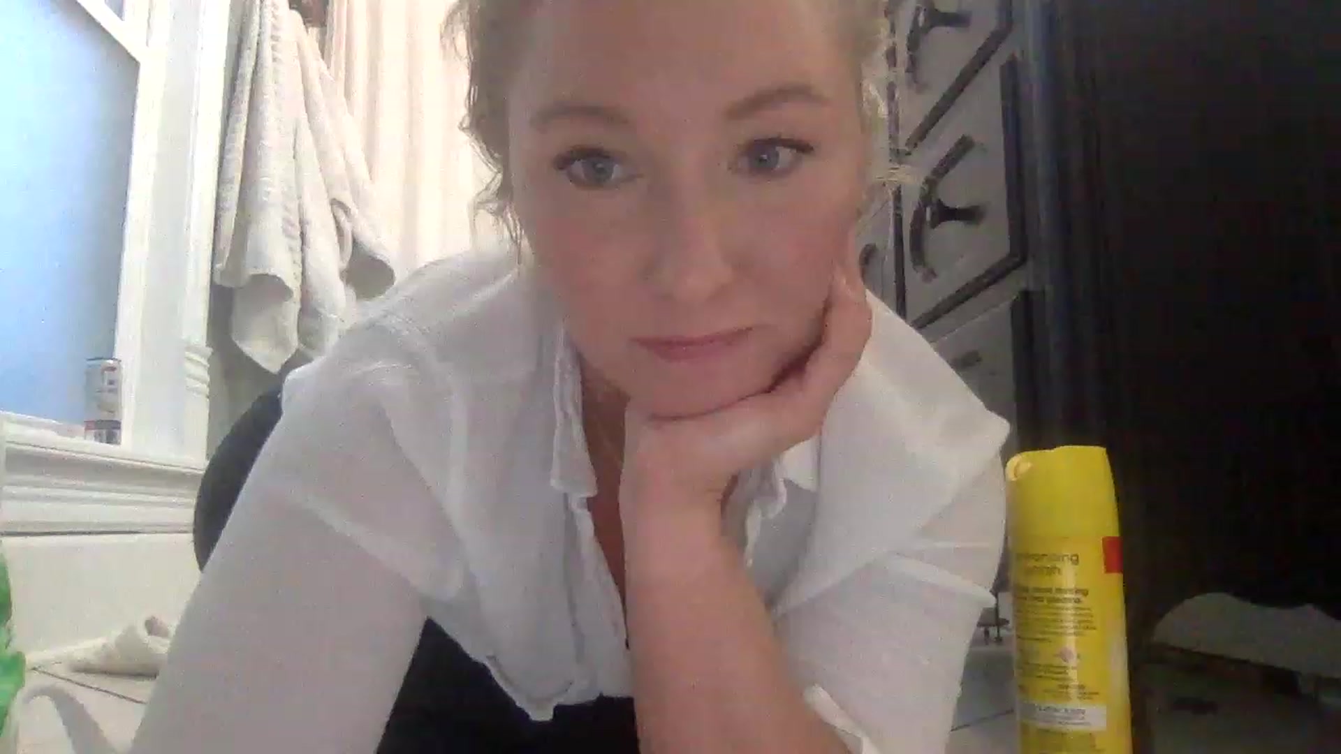 Gallery image thumbnail from BendyBlonde1's myfreecams stream on, 01/19/2023, 23:50 image 4 of 20