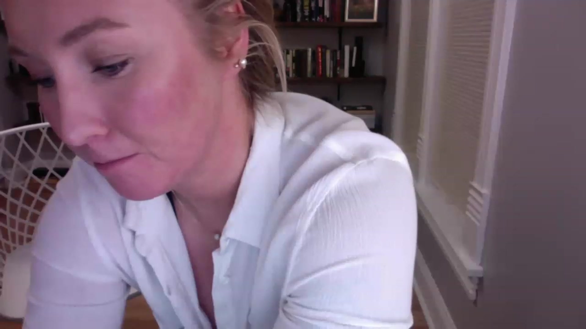 Gallery image thumbnail from BendyBlonde1's myfreecams stream on, 01/20/2023, 02:23 image 10 of 20