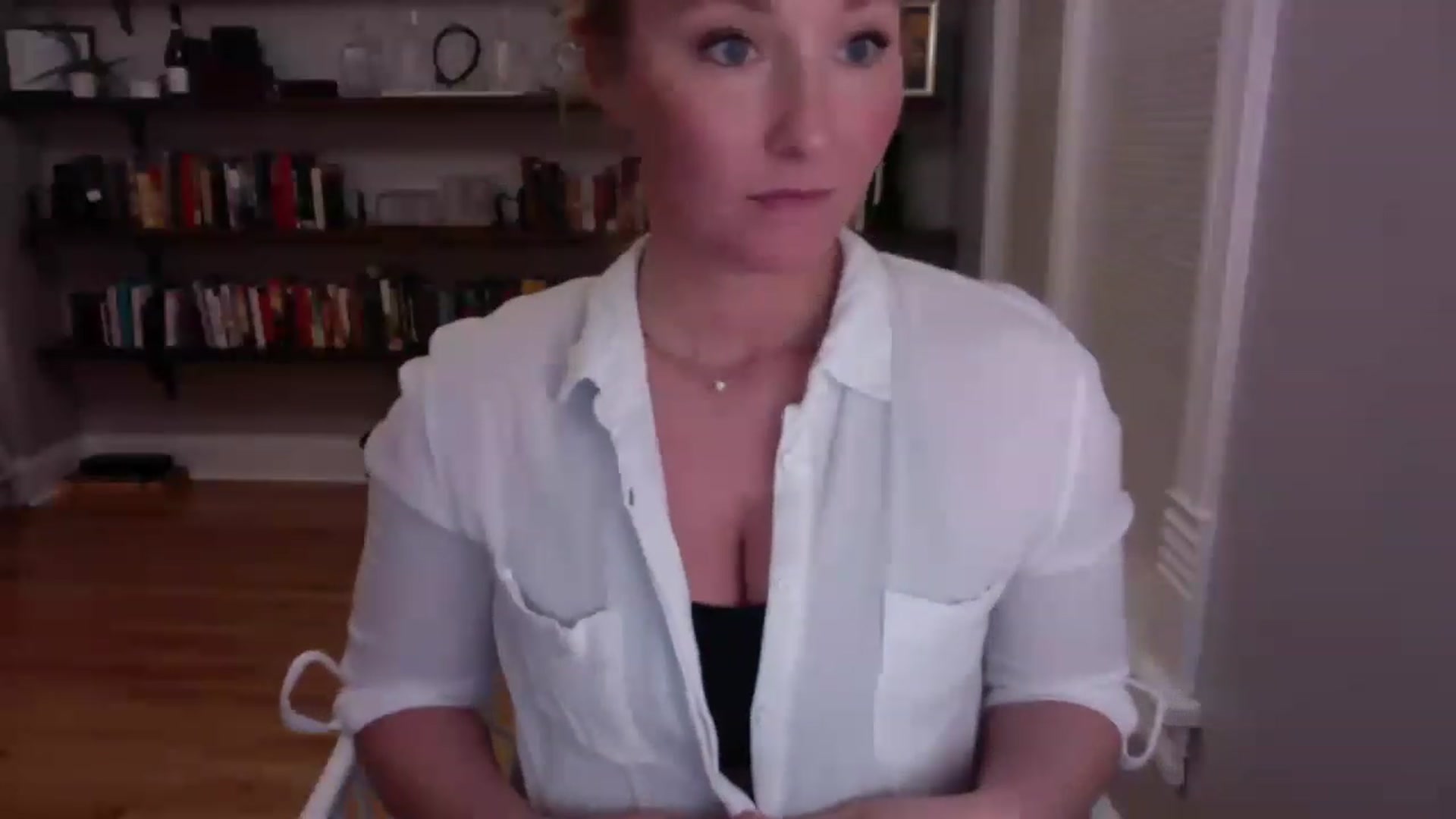 Gallery image thumbnail from BendyBlonde1's myfreecams stream on, 01/20/2023, 02:23 image 6 of 20