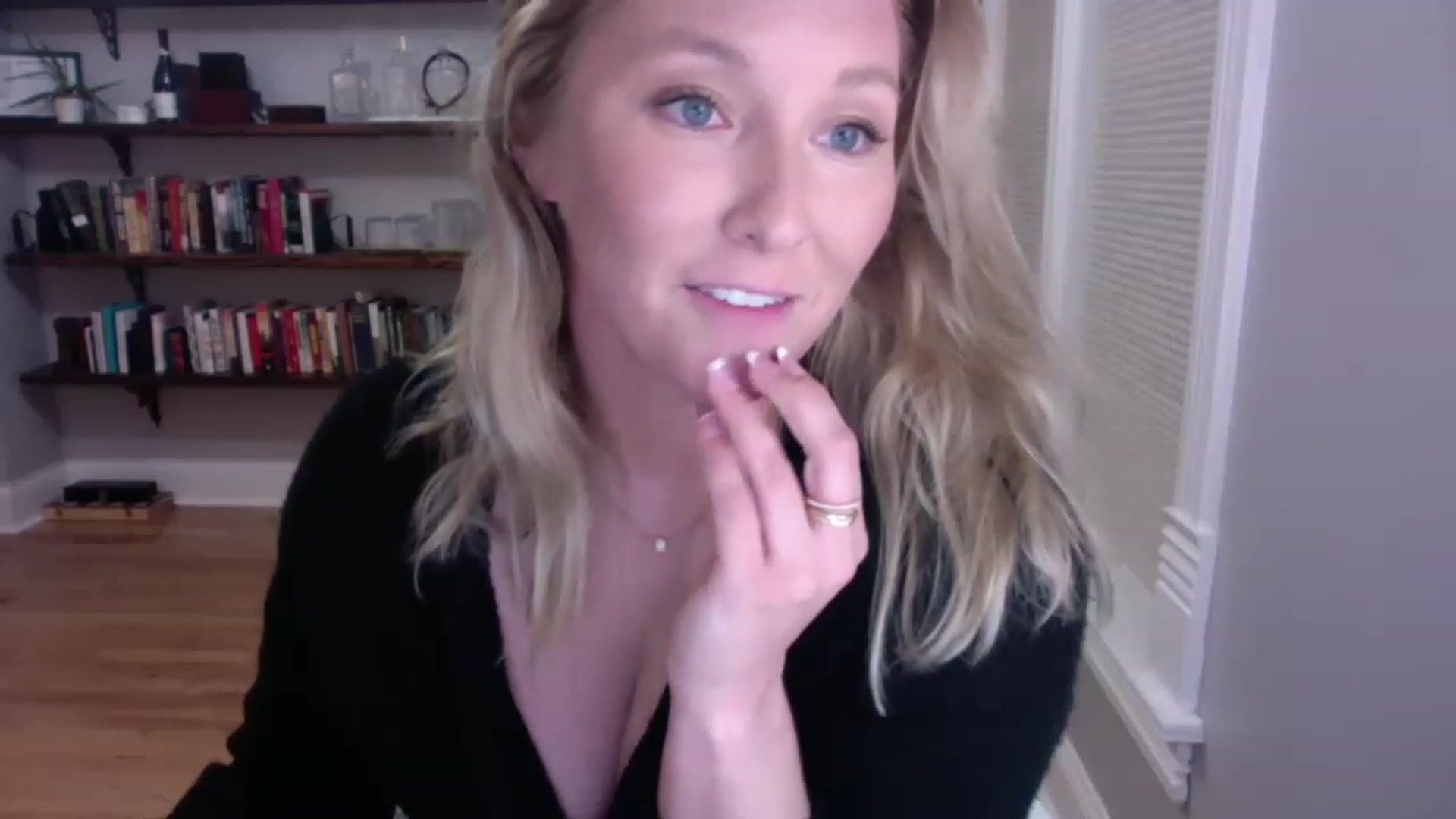 Gallery image thumbnail from BendyBlonde1's myfreecams stream on, 02/03/2023, 08:18 image 4 of 20