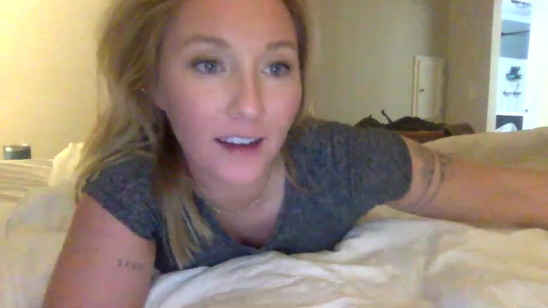 Gallery image thumbnail from BendyBlonde1's myfreecams stream on, 02/04/2023, 07:24 image 1 of 20