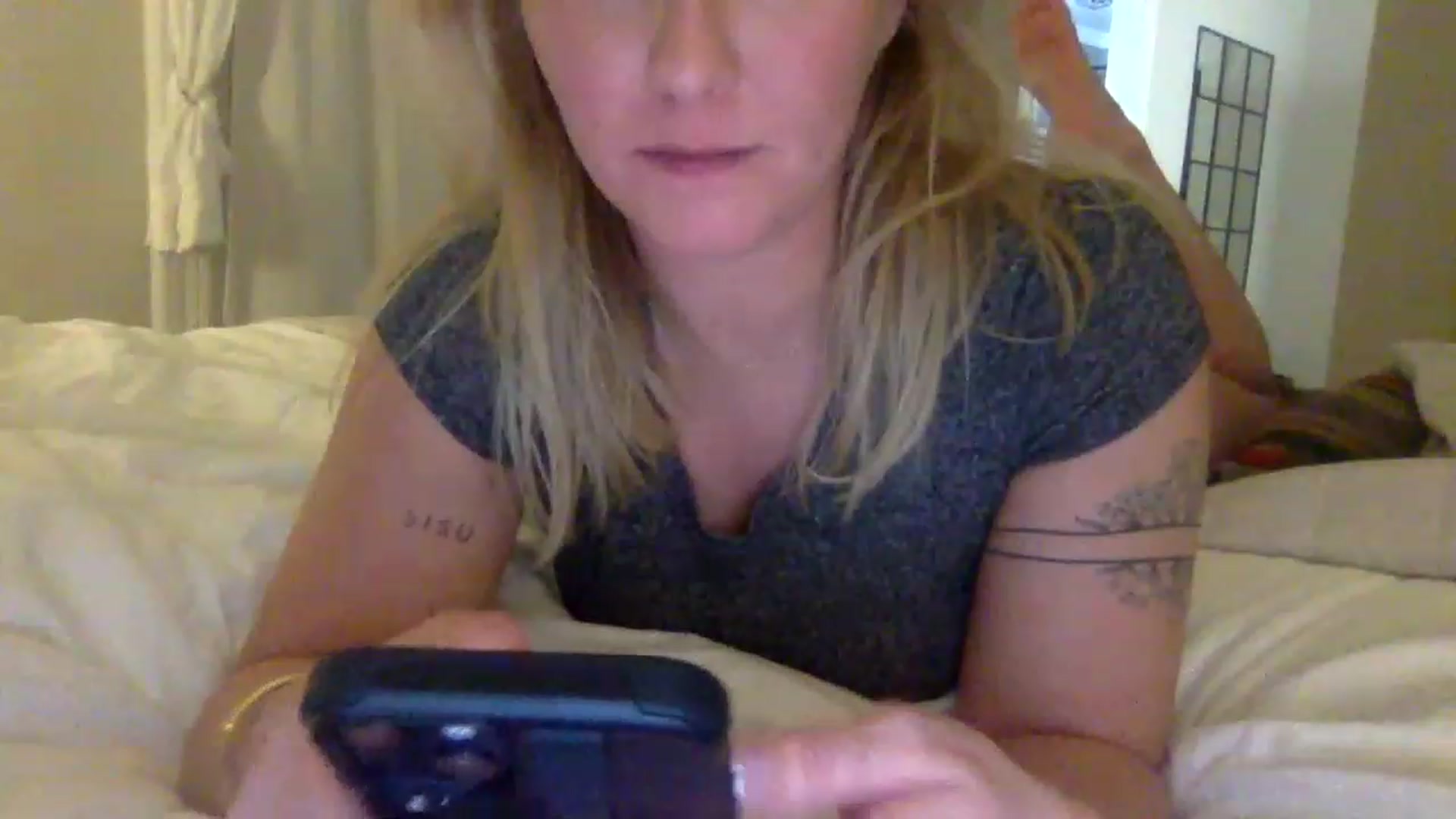 Gallery image thumbnail from BendyBlonde1's myfreecams stream on, 02/04/2023, 07:24 image 8 of 20