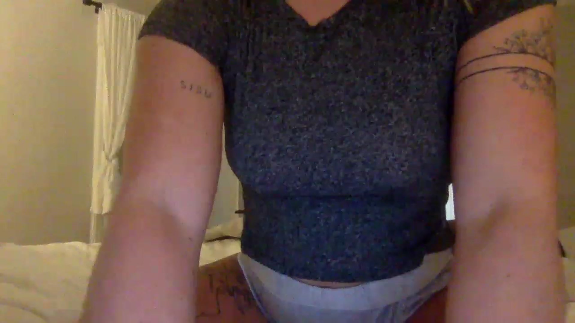 Gallery image thumbnail from BendyBlonde1's myfreecams stream on, 02/04/2023, 08:30 image 10 of 20