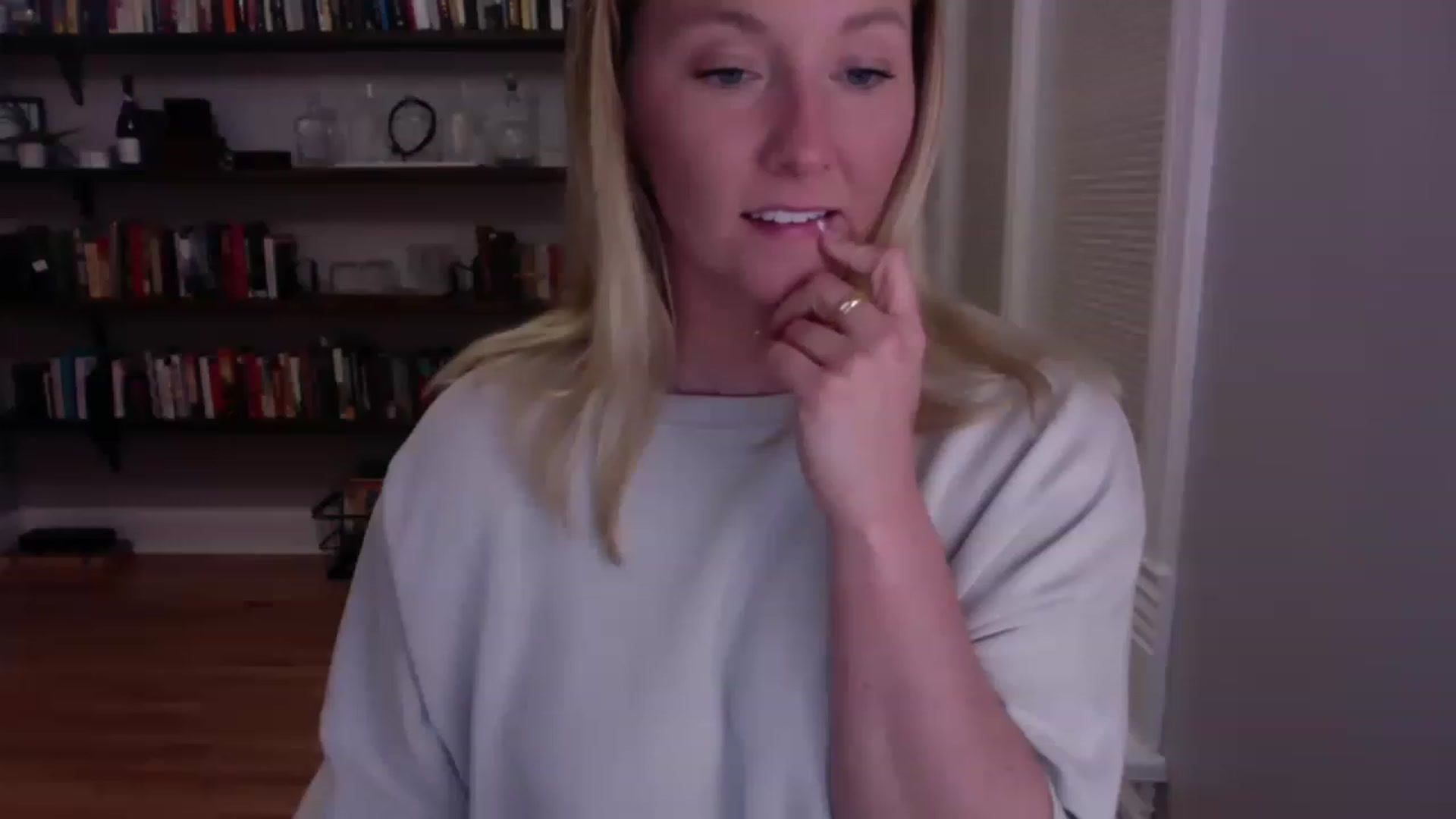 Gallery image thumbnail from BendyBlonde1's myfreecams stream on, 02/07/2023, 04:51 image 5 of 20