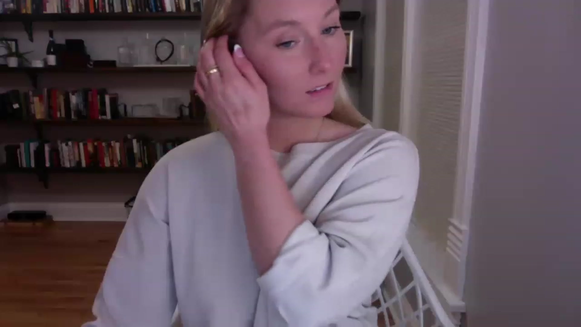 Gallery image thumbnail from BendyBlonde1's myfreecams stream on, 02/07/2023, 04:51 image 16 of 20