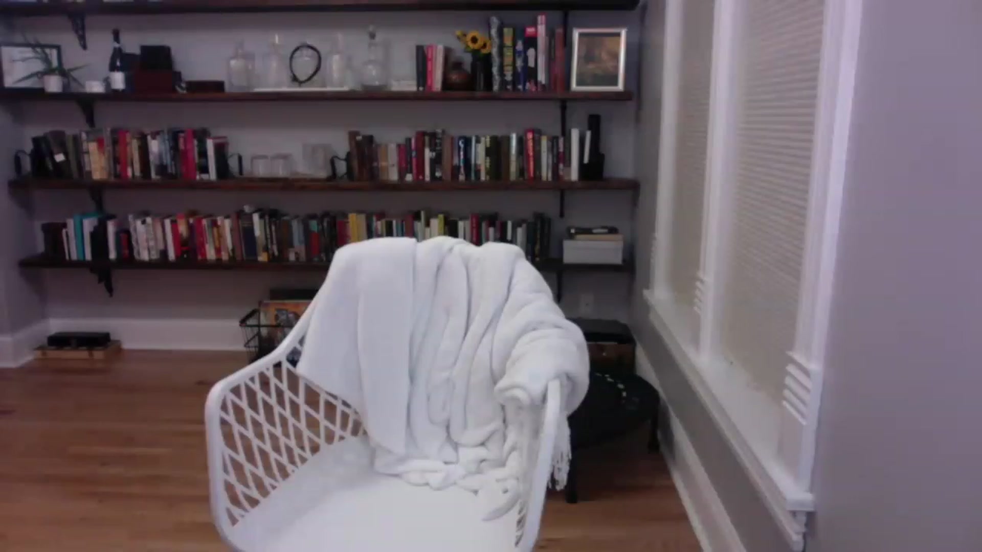 Gallery image thumbnail from BendyBlonde1's myfreecams stream on, 02/07/2023, 07:27 image 8 of 20