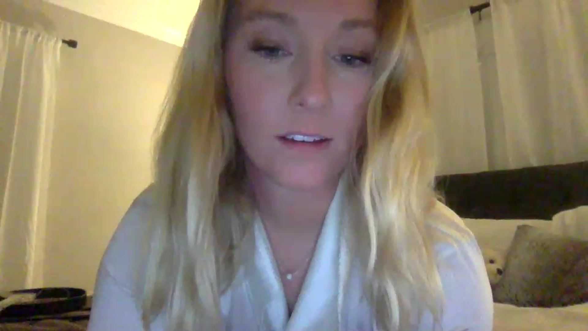 Gallery image thumbnail from BendyBlonde1's myfreecams stream on, 02/10/2023, 03:32 image 17 of 20