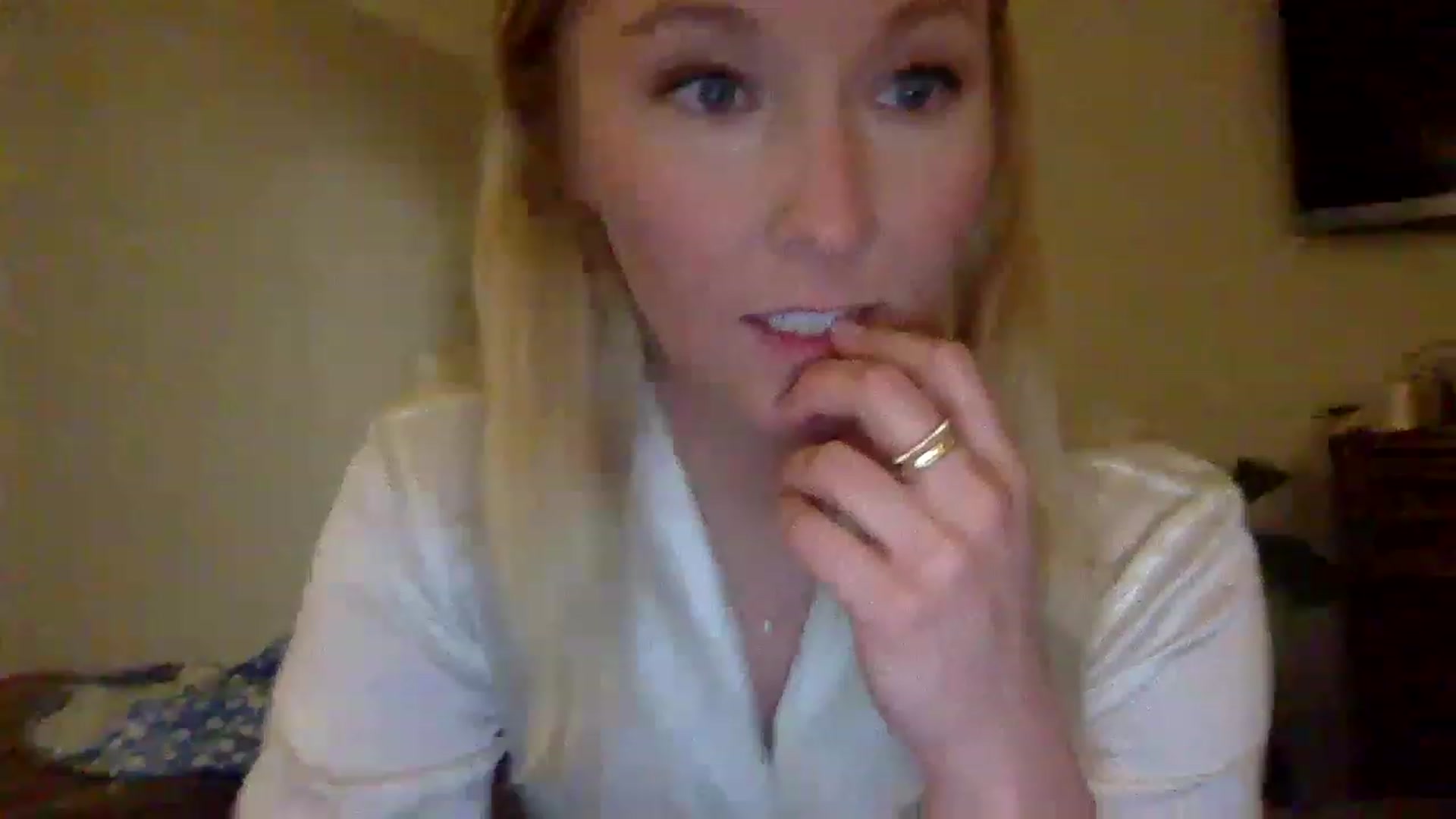 Gallery image thumbnail from BendyBlonde1's myfreecams stream on, 02/10/2023, 03:32 image 14 of 20