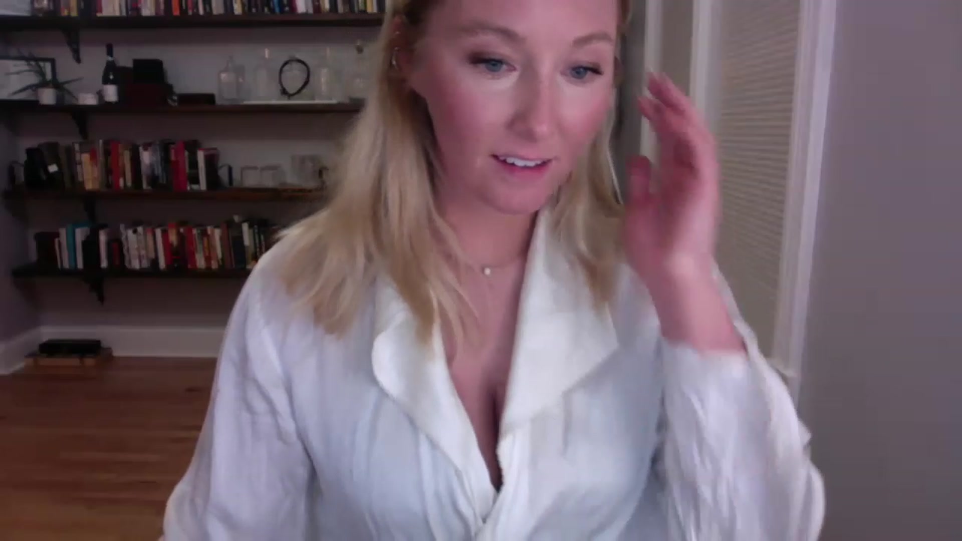 Gallery image thumbnail from BendyBlonde1's myfreecams stream on, 02/10/2023, 04:49 image 18 of 20