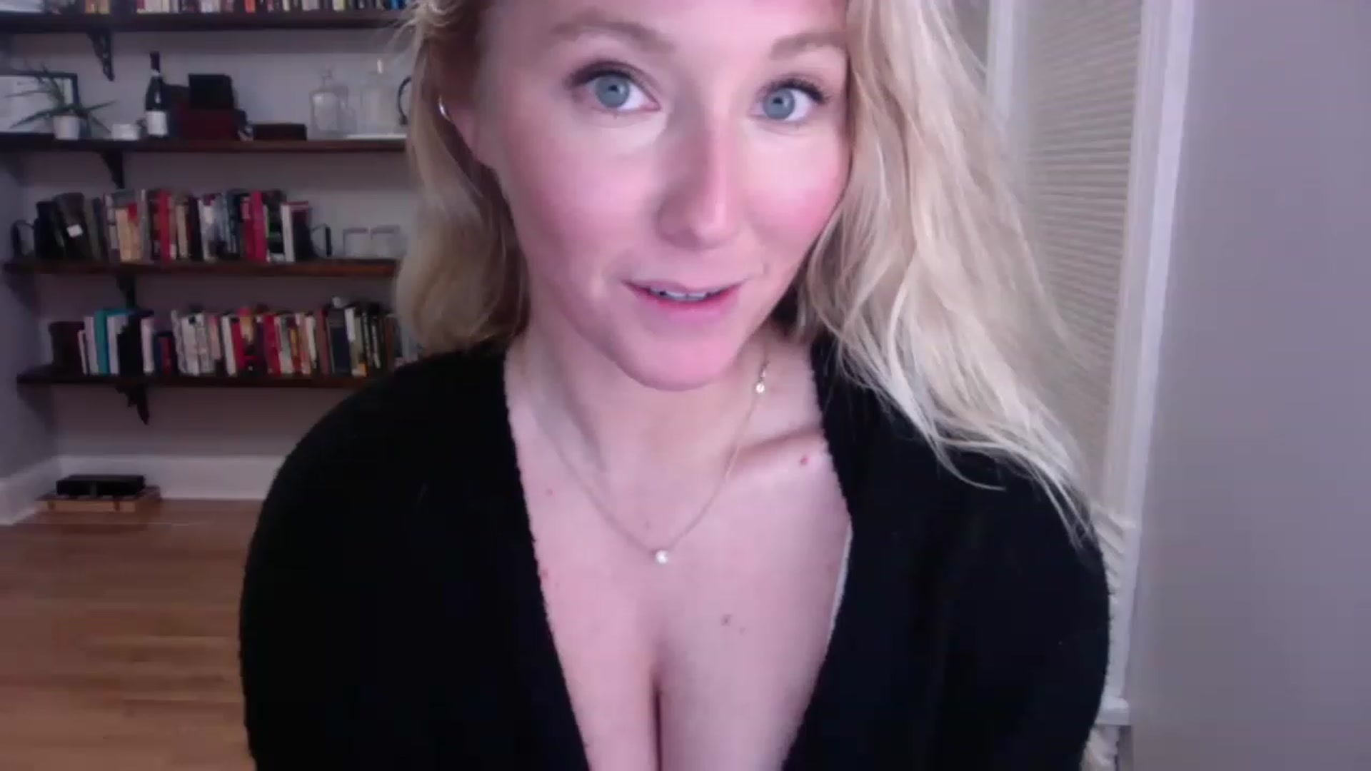 Gallery image thumbnail from BendyBlonde1's myfreecams stream on, 02/10/2023, 07:17 image 9 of 20