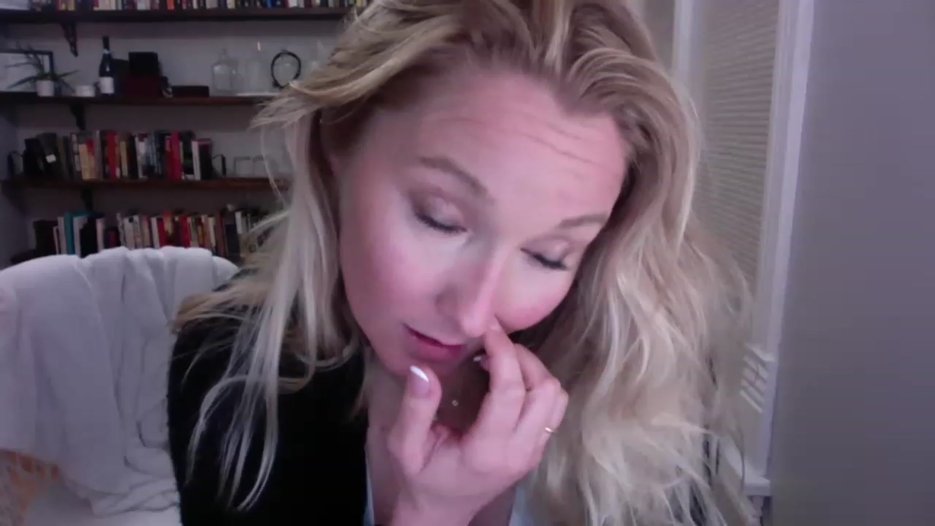 Gallery image thumbnail from BendyBlonde1's myfreecams stream on, 02/10/2023, 07:17 image 7 of 20