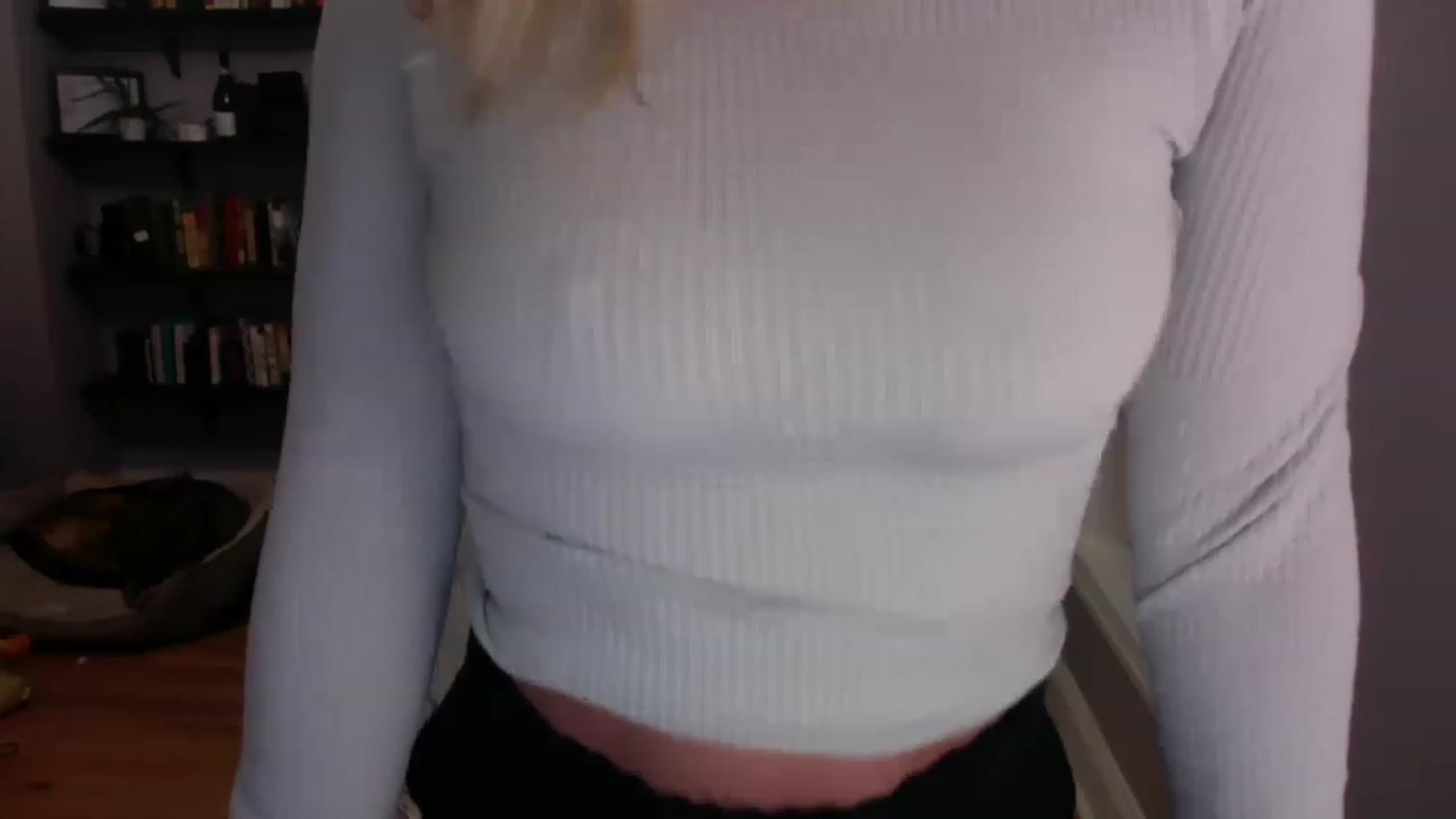 Gallery image thumbnail from BendyBlonde1's myfreecams stream on, 03/02/2023, 02:43 image 2 of 20
