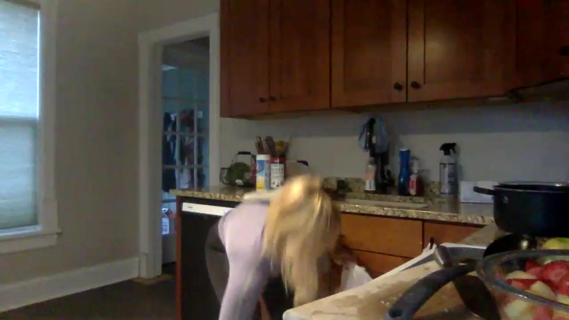 Gallery image thumbnail from BendyBlonde1's myfreecams stream on, 03/03/2023, 01:18 image 5 of 20