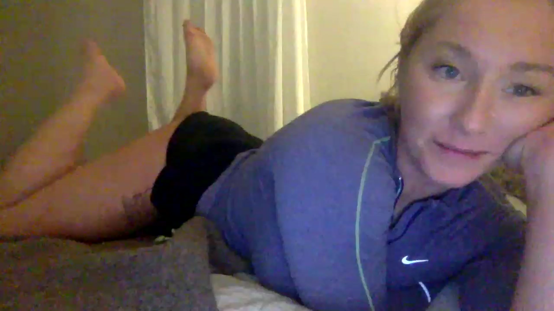 Gallery image thumbnail from BendyBlonde1's myfreecams stream on, 03/03/2023, 02:02 image 11 of 20