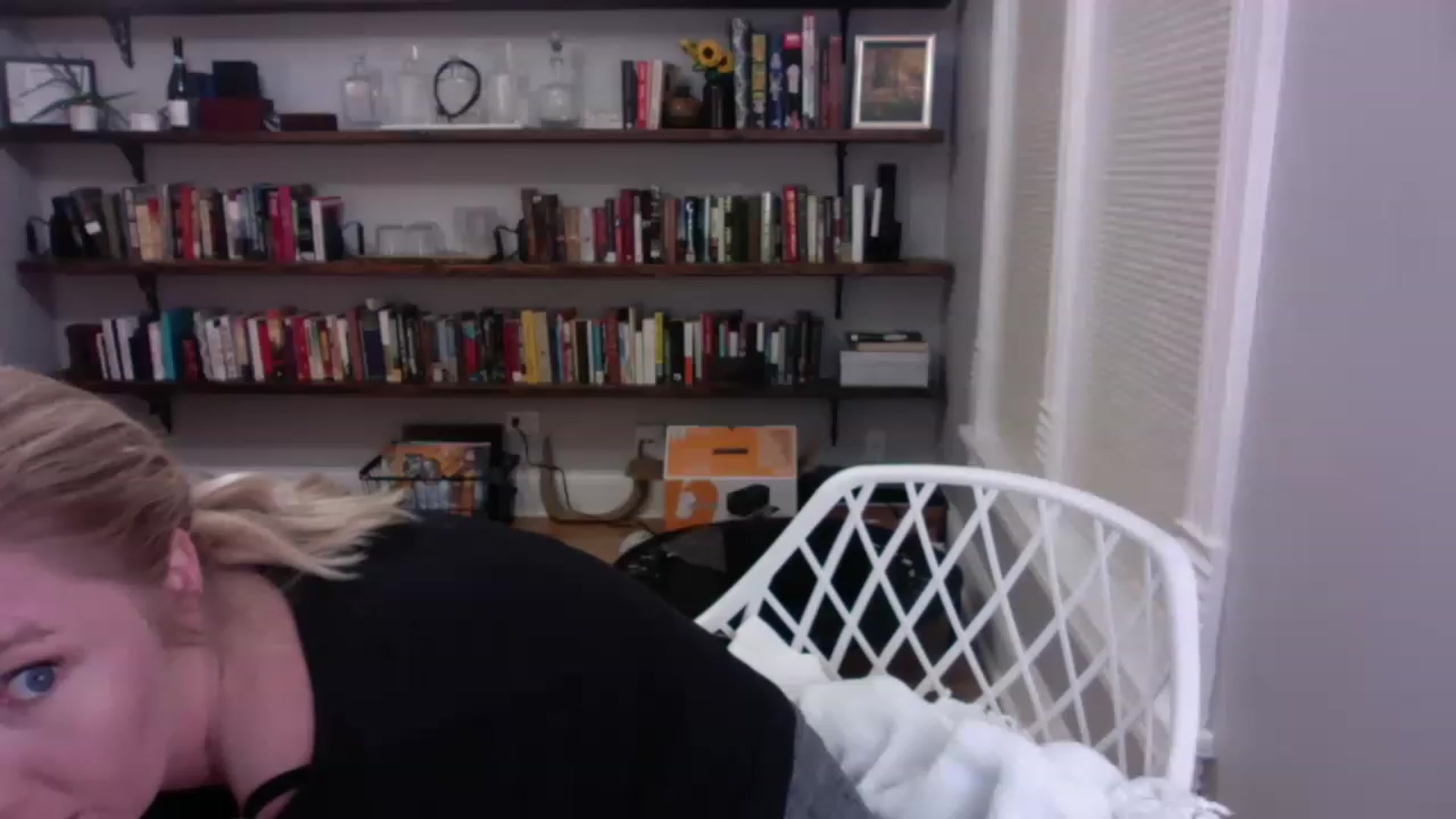 Gallery image thumbnail from BendyBlonde1's myfreecams stream on, 03/07/2023, 01:45 image 8 of 20