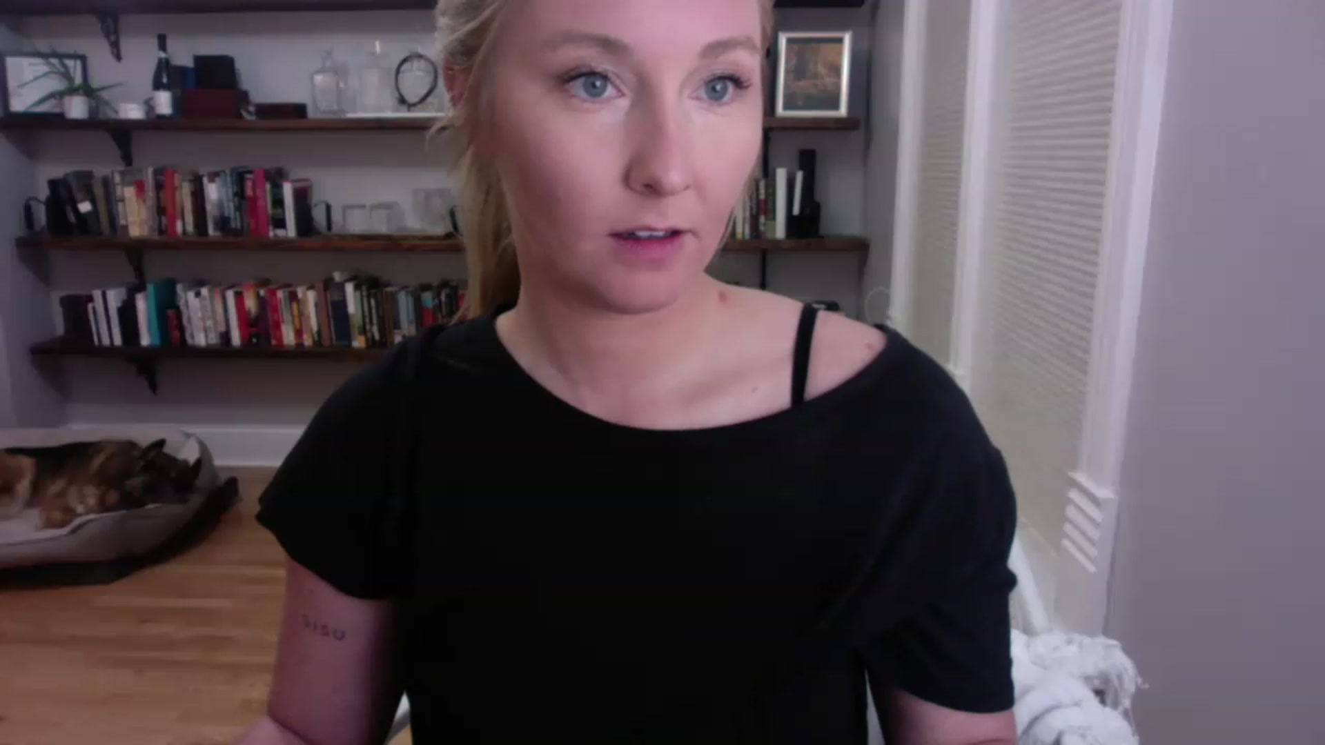 Gallery image thumbnail from BendyBlonde1's myfreecams stream on, 03/07/2023, 01:45 image 15 of 20