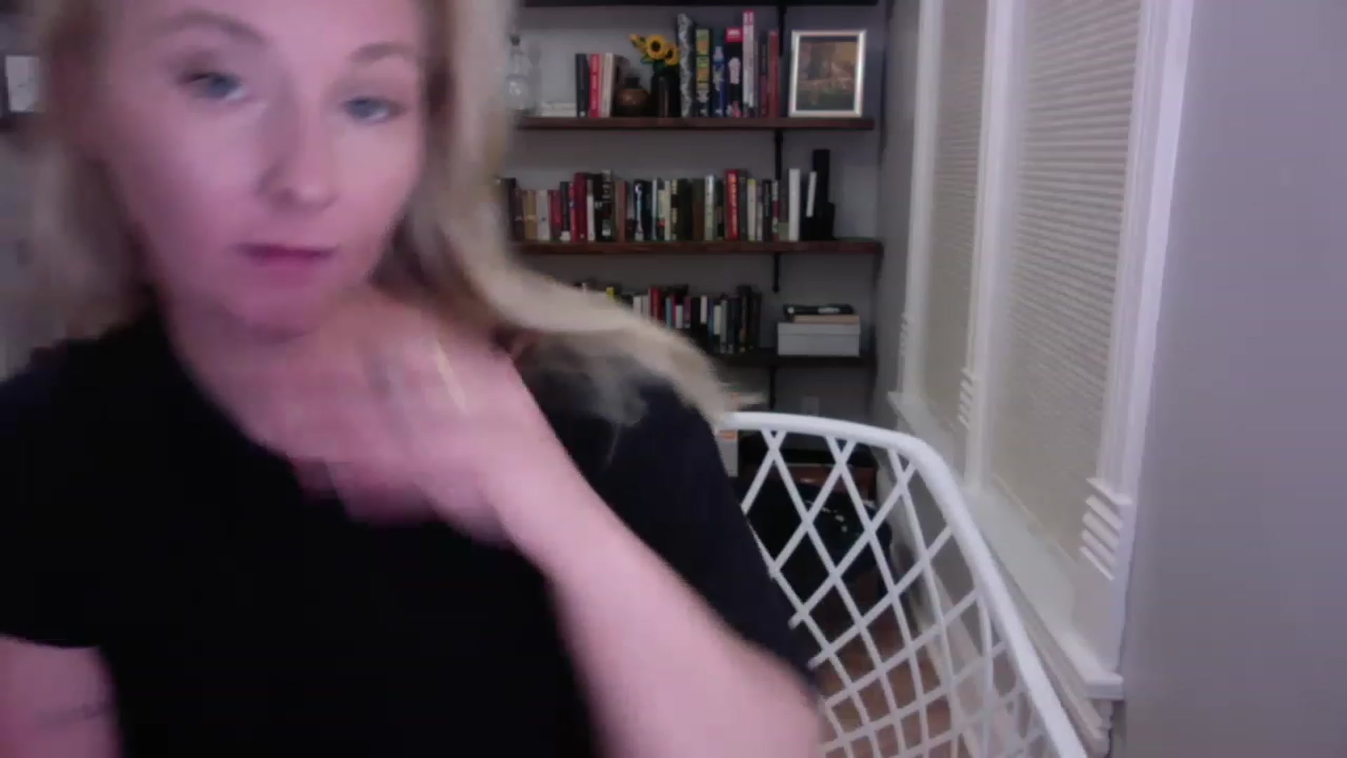 Gallery image thumbnail from BendyBlonde1's myfreecams stream on, 03/07/2023, 04:16 image 3 of 20