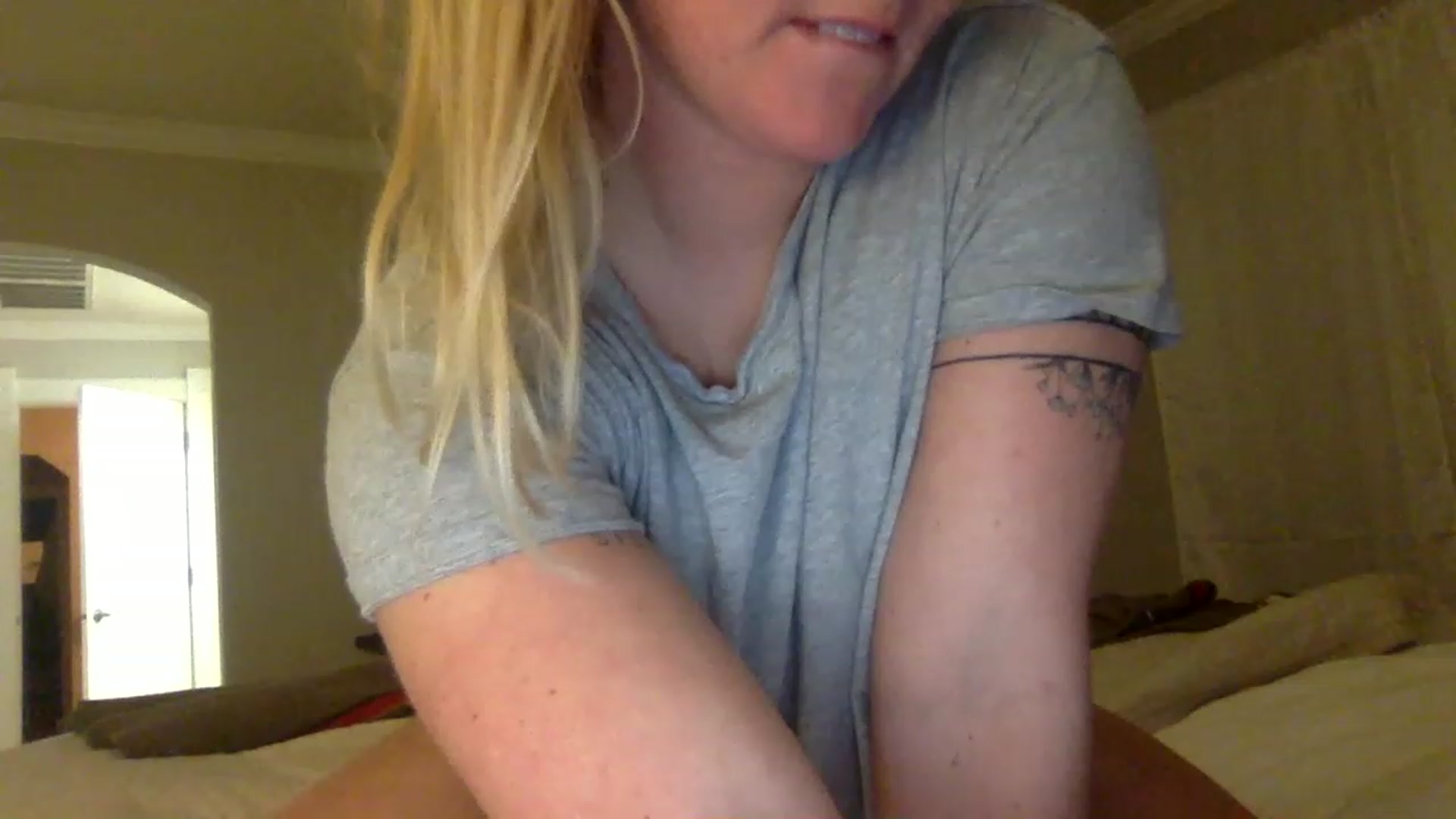 Gallery image thumbnail from BendyBlonde1's myfreecams stream on, 03/11/2023, 05:39 image 15 of 20