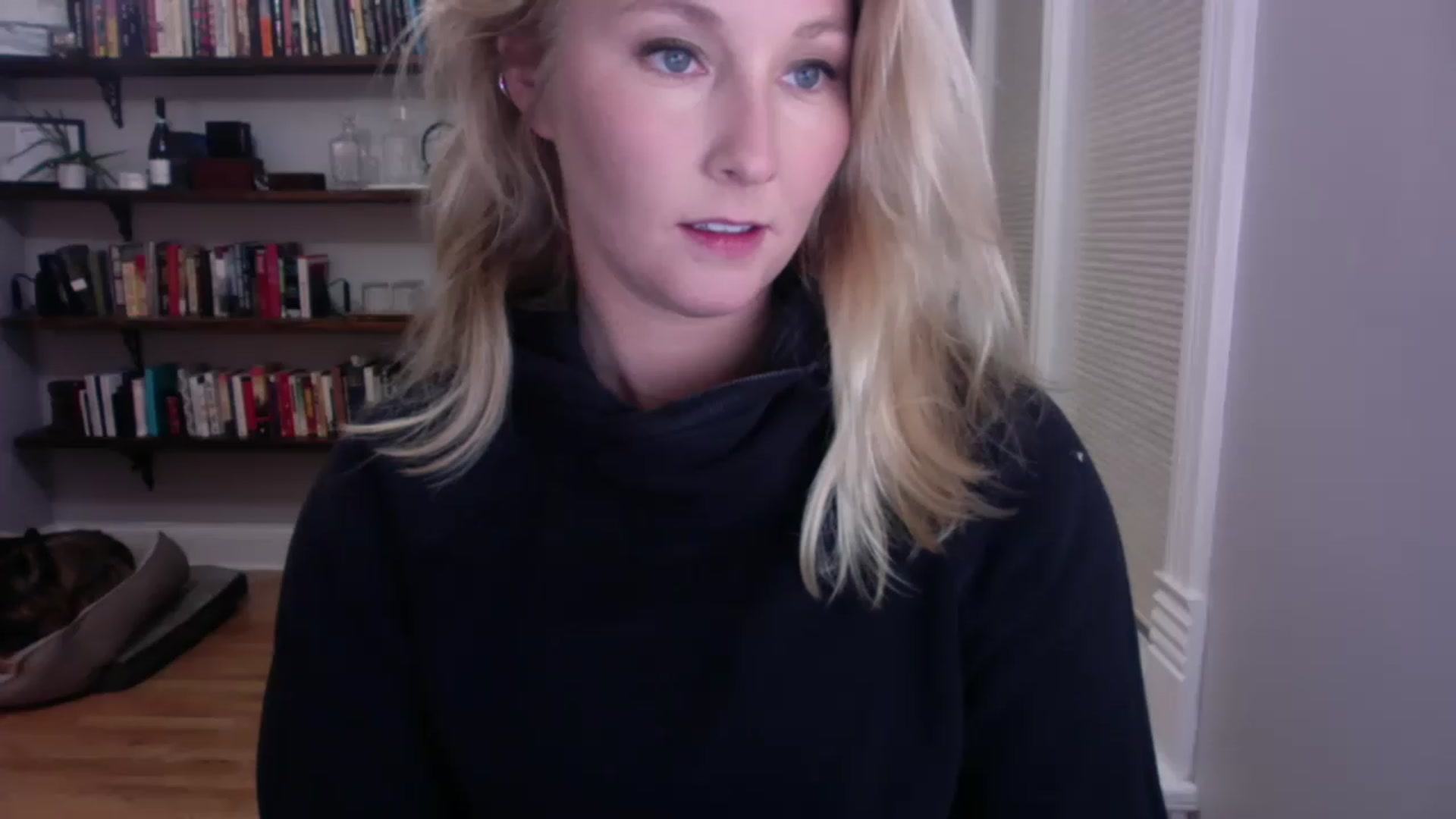 Gallery image thumbnail from BendyBlonde1's myfreecams stream on, 03/18/2023, 24:50 image 11 of 20
