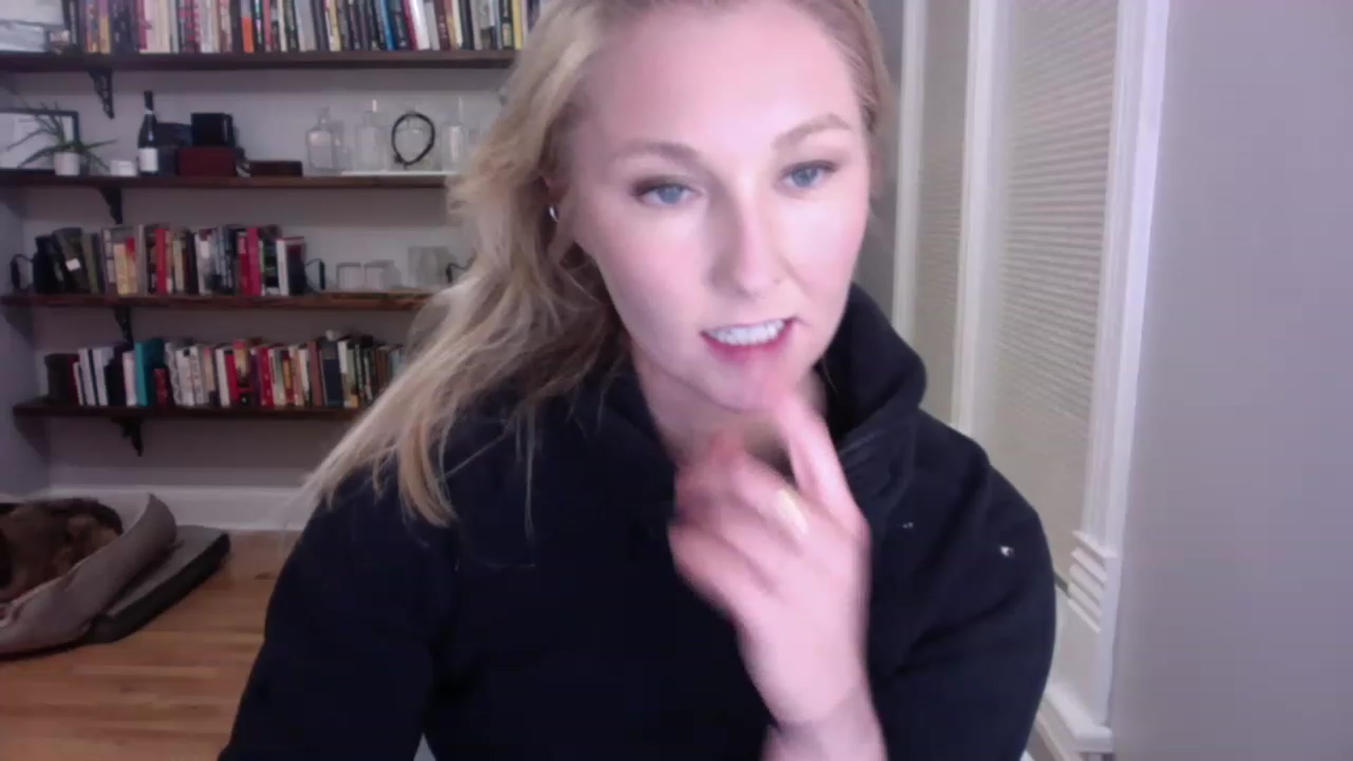 Gallery image thumbnail from BendyBlonde1's myfreecams stream on, 03/18/2023, 24:50 image 14 of 20