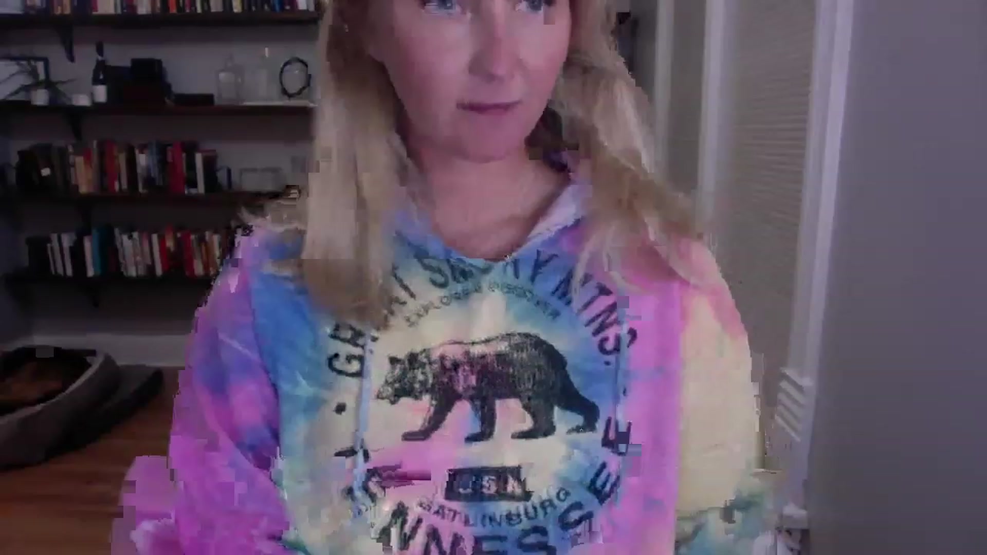 Gallery image thumbnail from BendyBlonde1's myfreecams stream on, 03/18/2023, 03:43 image 18 of 20