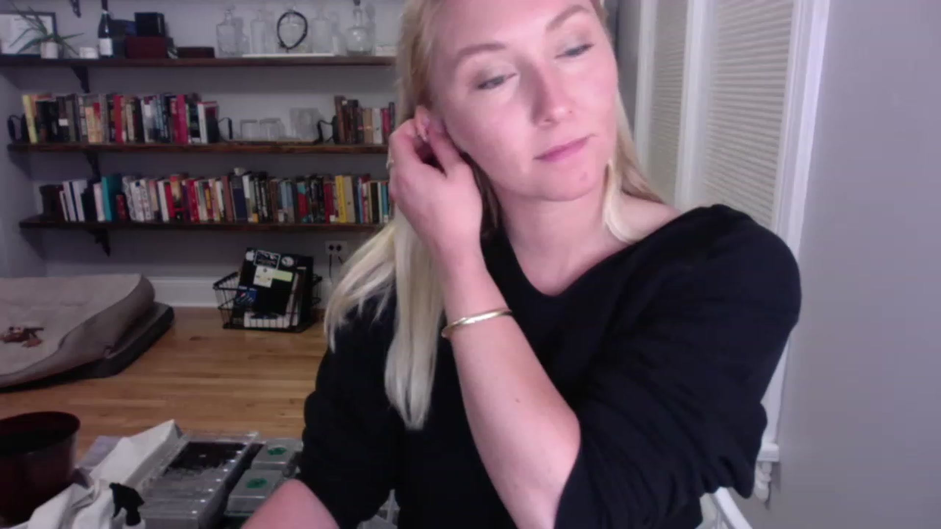 Gallery image thumbnail from BendyBlonde1's myfreecams stream on, 04/12/2023, 02:58 image 2 of 20