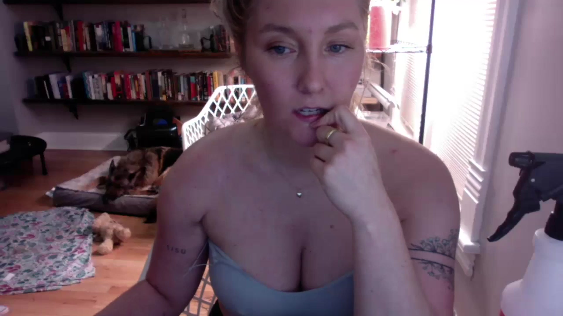 Gallery image thumbnail from BendyBlonde1's myfreecams stream on, 11/22/2023, 11:04 image 3 of 20