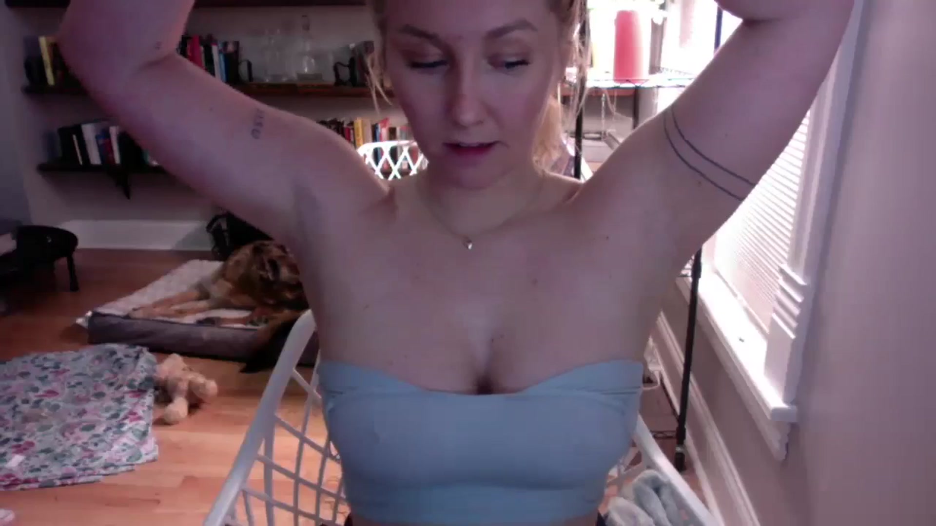 Gallery image thumbnail from BendyBlonde1's myfreecams stream on, 11/22/2023, 11:04 image 5 of 20