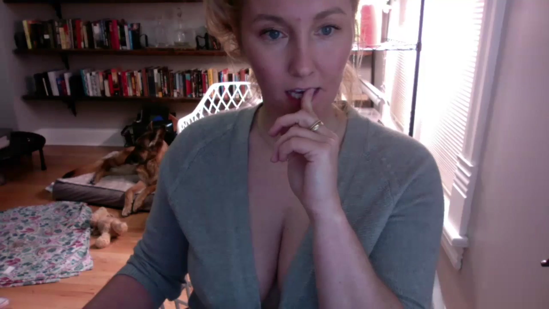 Gallery image thumbnail from BendyBlonde1's myfreecams stream on, 11/22/2023, 11:04 image 18 of 20