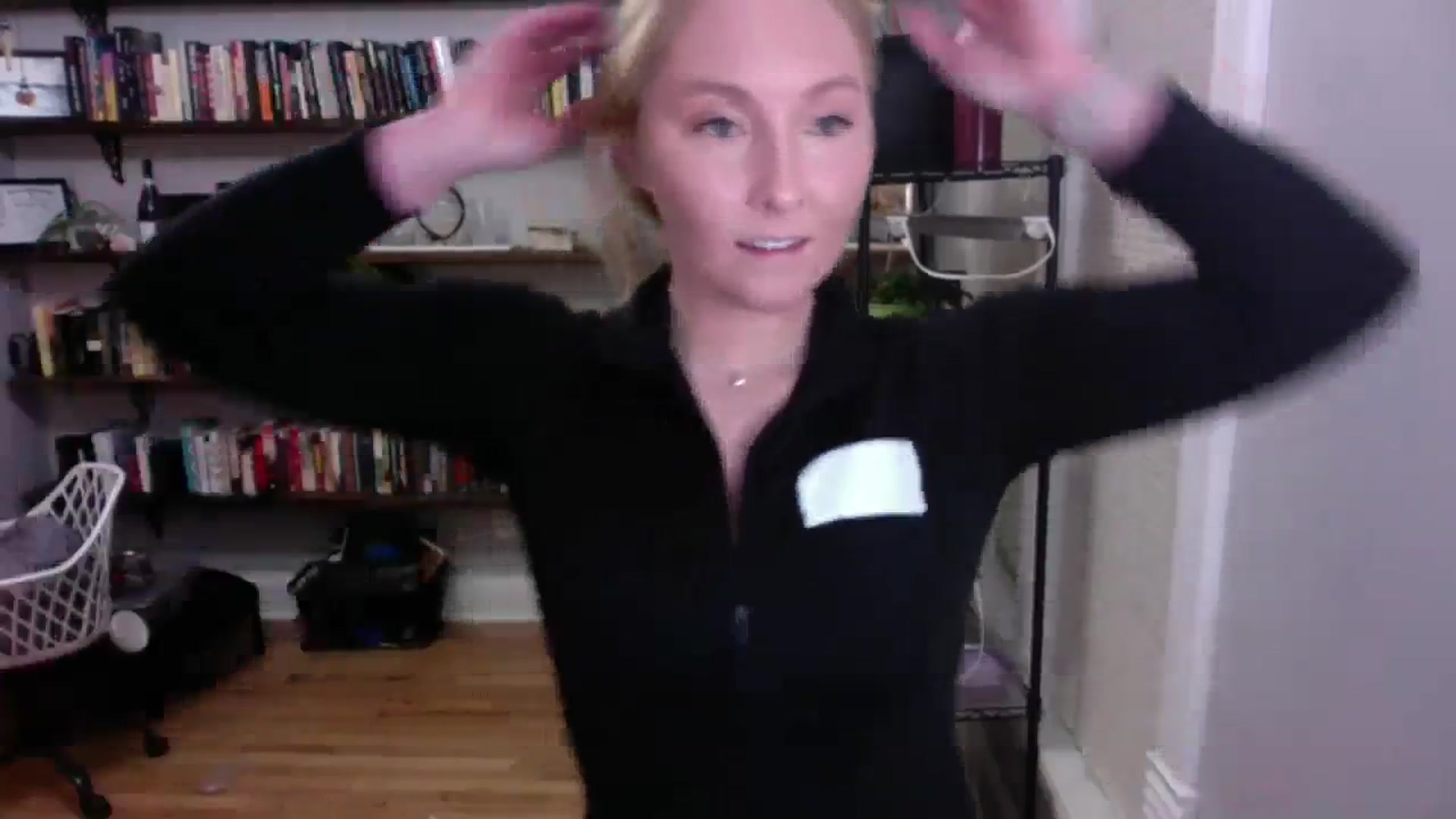 Gallery image thumbnail from BendyBlonde1's myfreecams stream on, 11/29/2023, 03:17 image 12 of 20