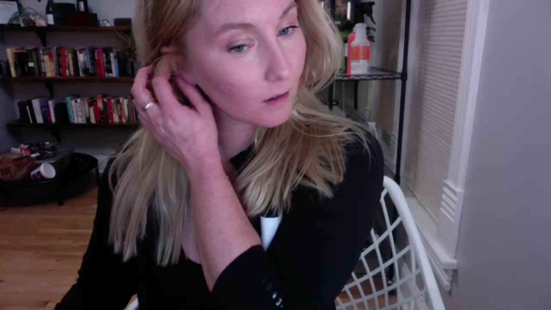 Gallery image thumbnail from BendyBlonde1's myfreecams stream on, 11/29/2023, 06:33 image 11 of 20