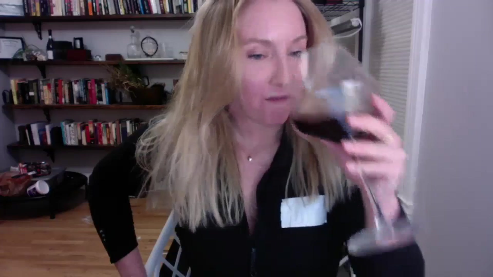Gallery image thumbnail from BendyBlonde1's myfreecams stream on, 11/29/2023, 09:05 image 13 of 20