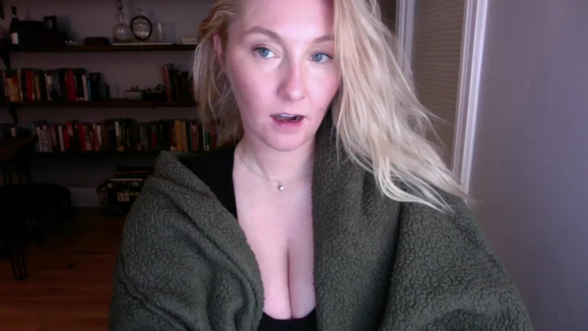 Gallery image thumbnail from BendyBlonde1's myfreecams stream on, 12/05/2023, 06:07 image 14 of 20