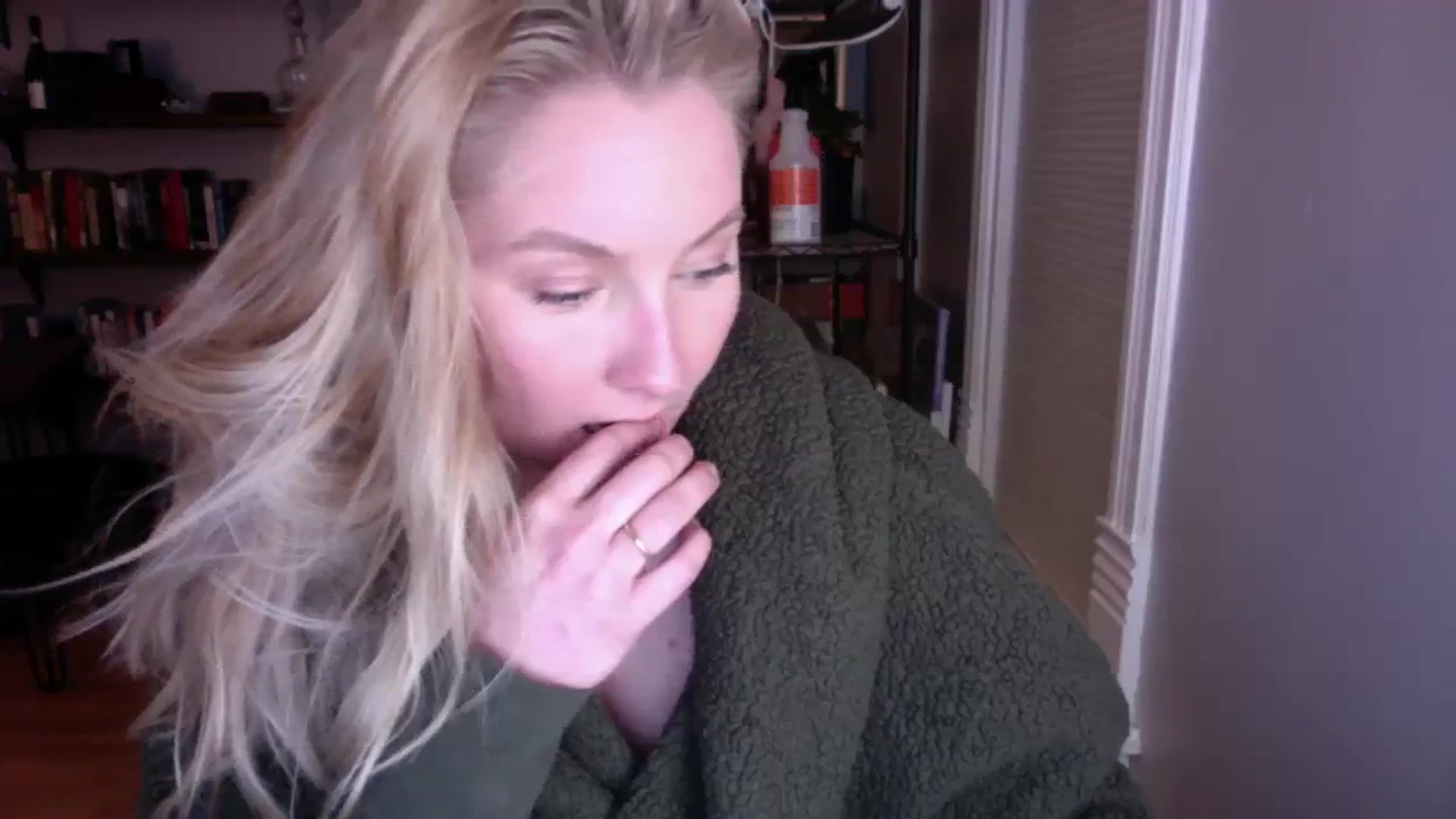 Gallery image thumbnail from BendyBlonde1's myfreecams stream on, 12/05/2023, 06:07 image 3 of 20