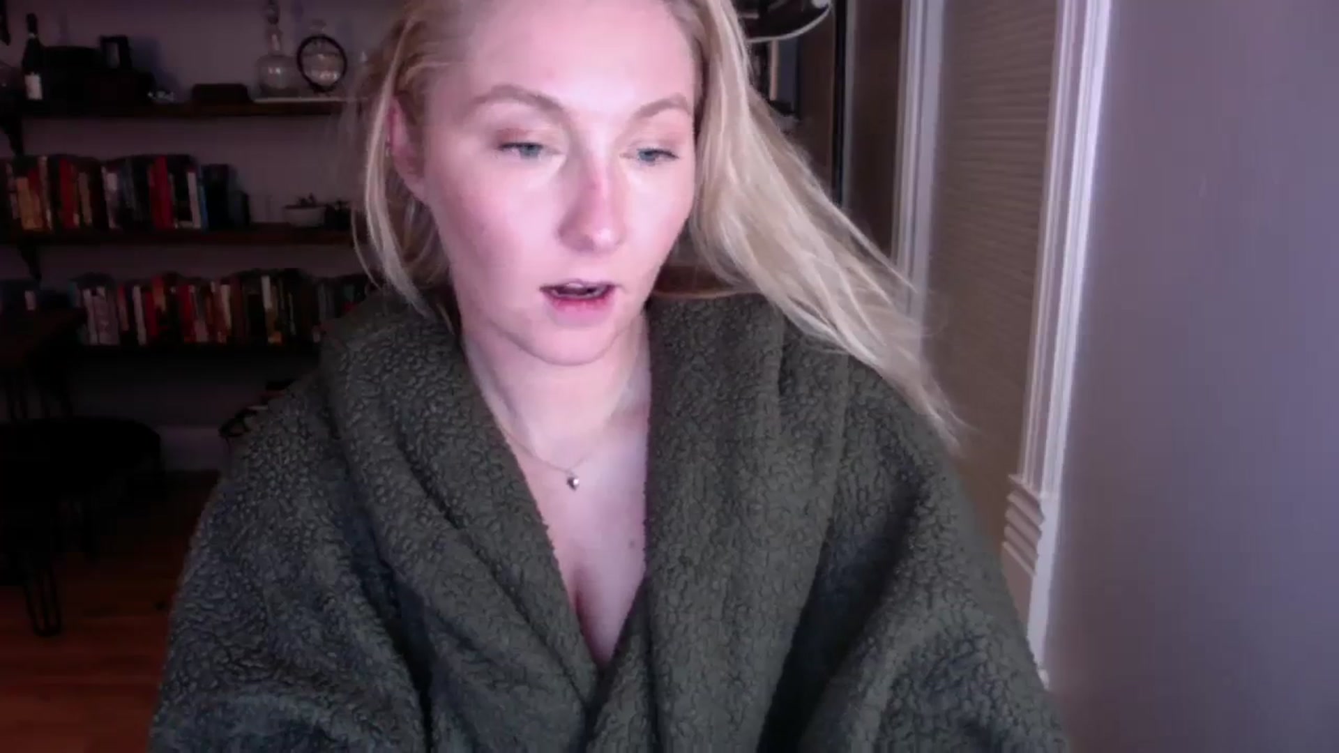 Gallery image thumbnail from BendyBlonde1's myfreecams stream on, 12/05/2023, 06:07 image 4 of 20