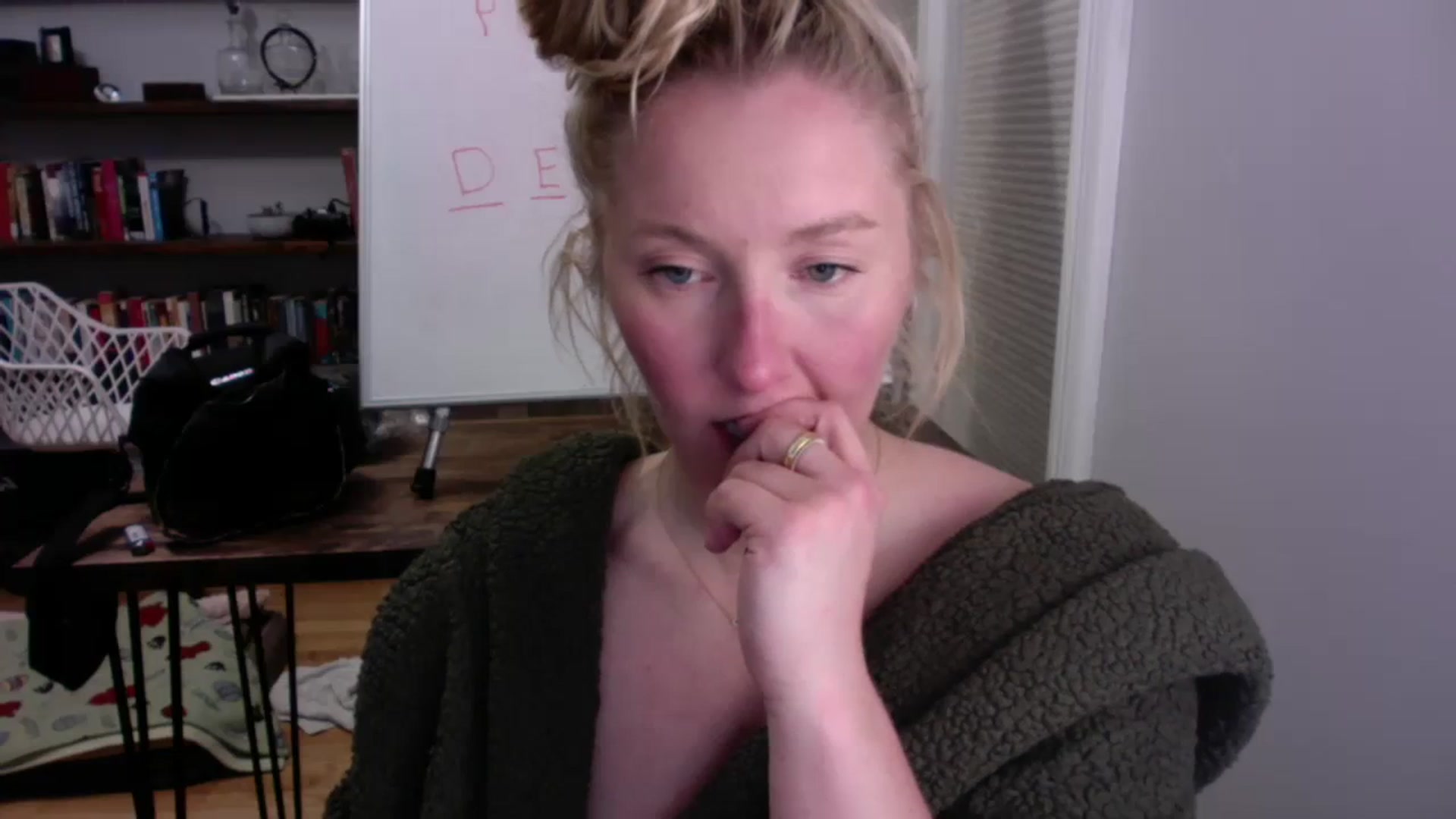 Gallery image thumbnail from BendyBlonde1's myfreecams stream on, 12/22/2023, 06:36 image 15 of 20