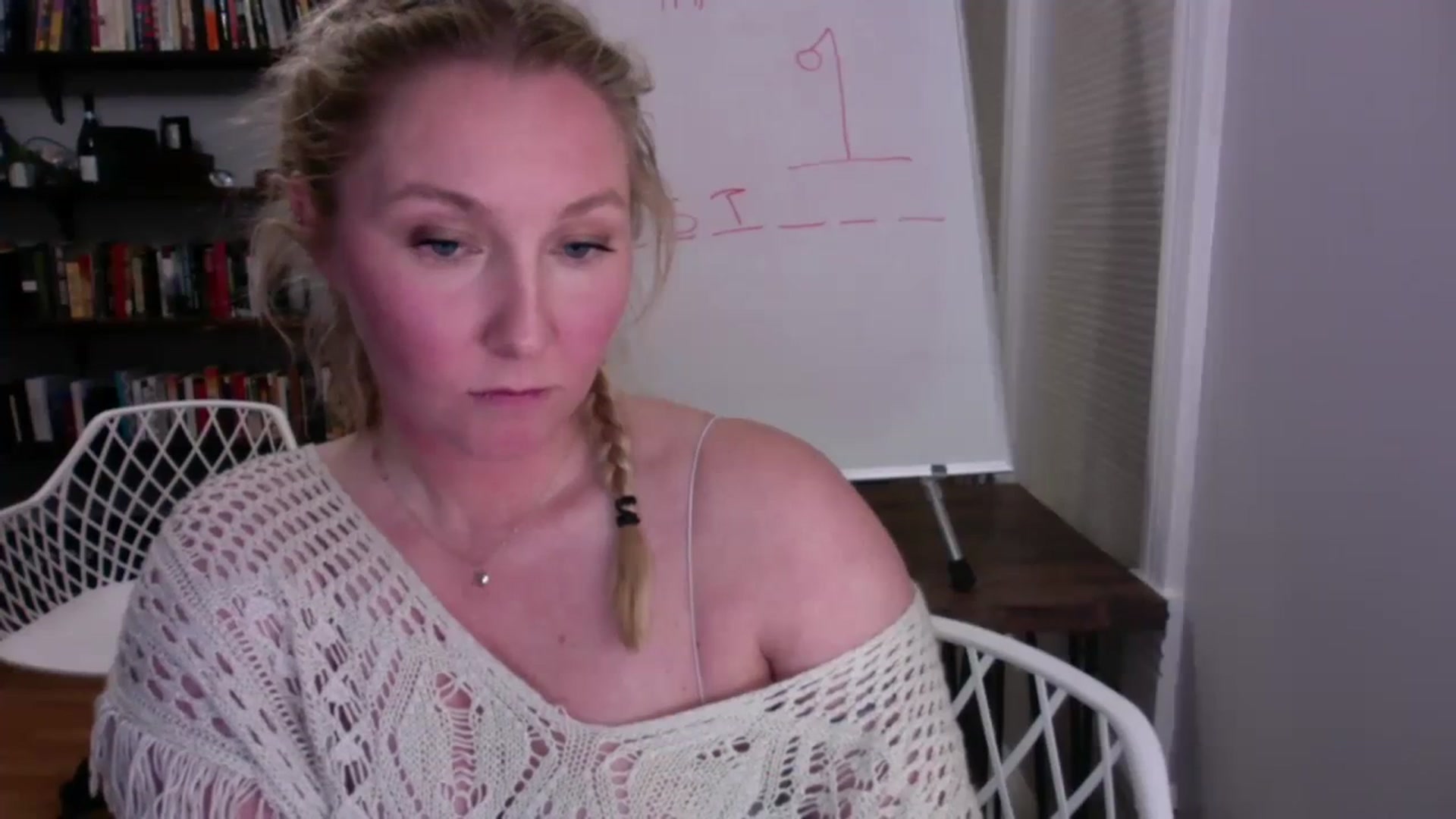 Gallery image thumbnail from BendyBlonde1's myfreecams stream on, 12/27/2023, 03:42 image 17 of 20
