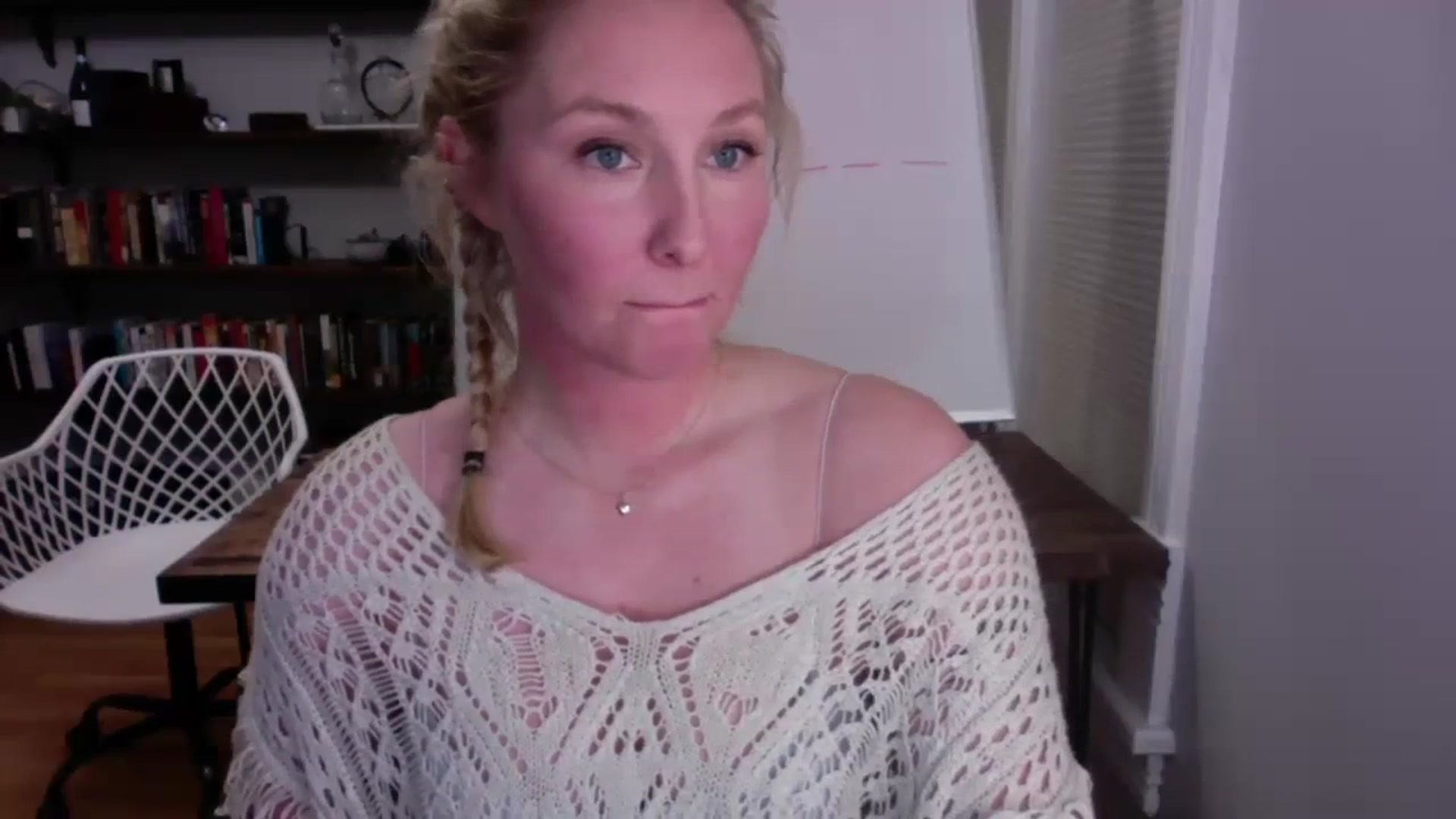 Gallery image thumbnail from BendyBlonde1's myfreecams stream on, 12/27/2023, 03:42 image 8 of 20