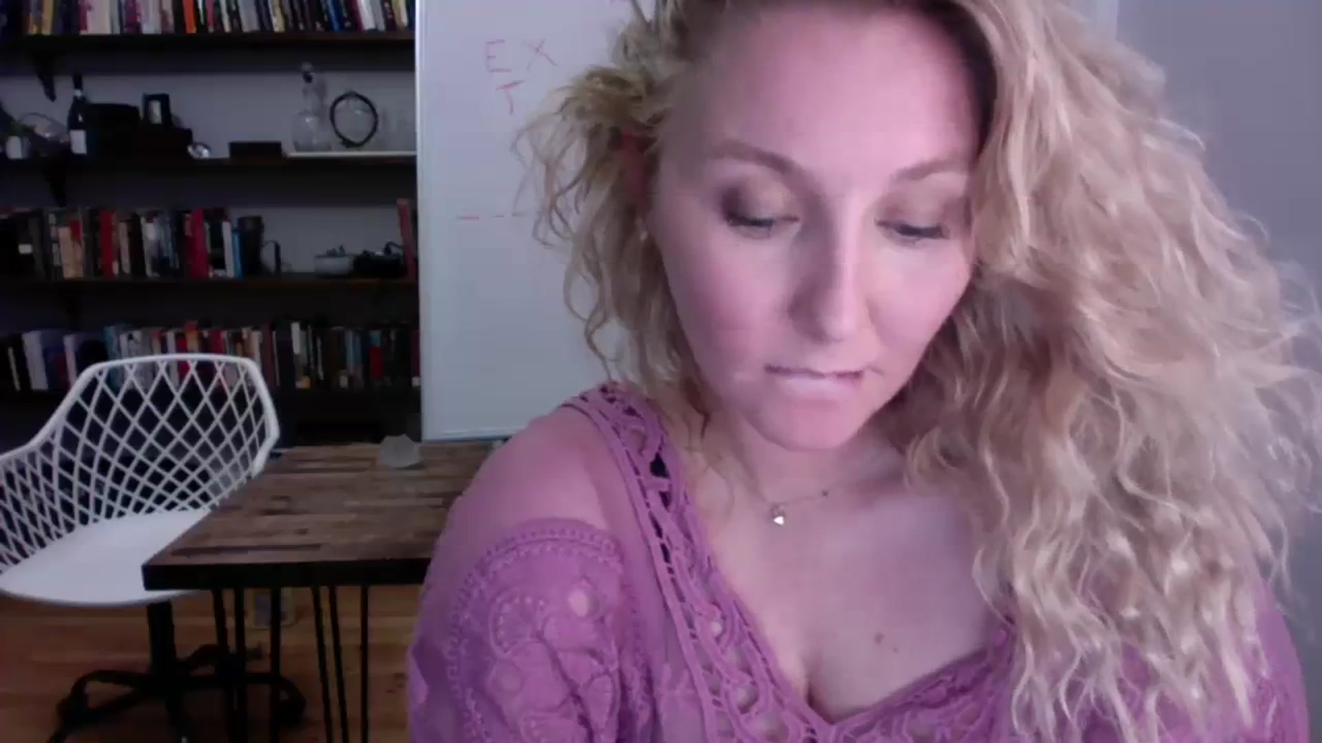 Gallery image thumbnail from BendyBlonde1's myfreecams stream on, 12/27/2023, 08:01 image 9 of 20