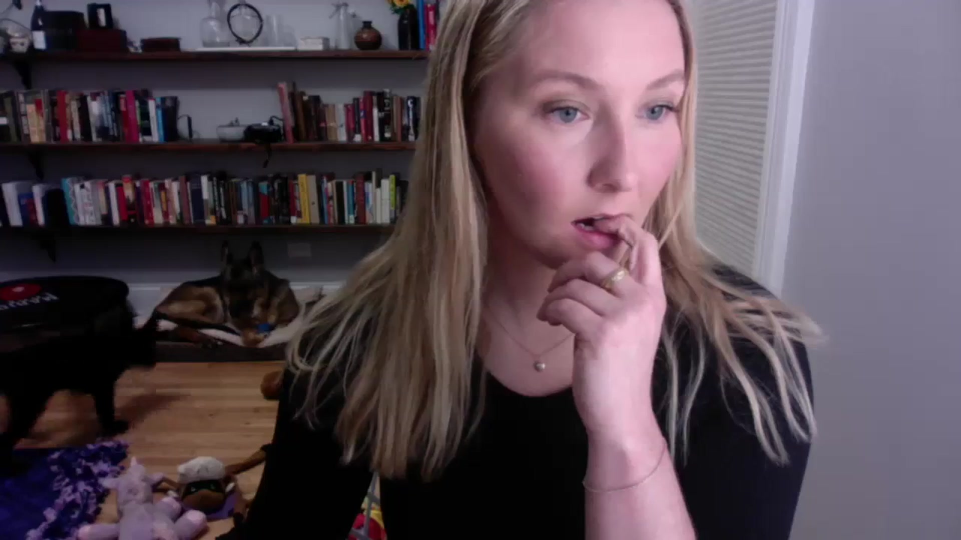 Gallery image thumbnail from BendyBlonde1's myfreecams stream on, 01/10/2024, 03:40 image 9 of 20