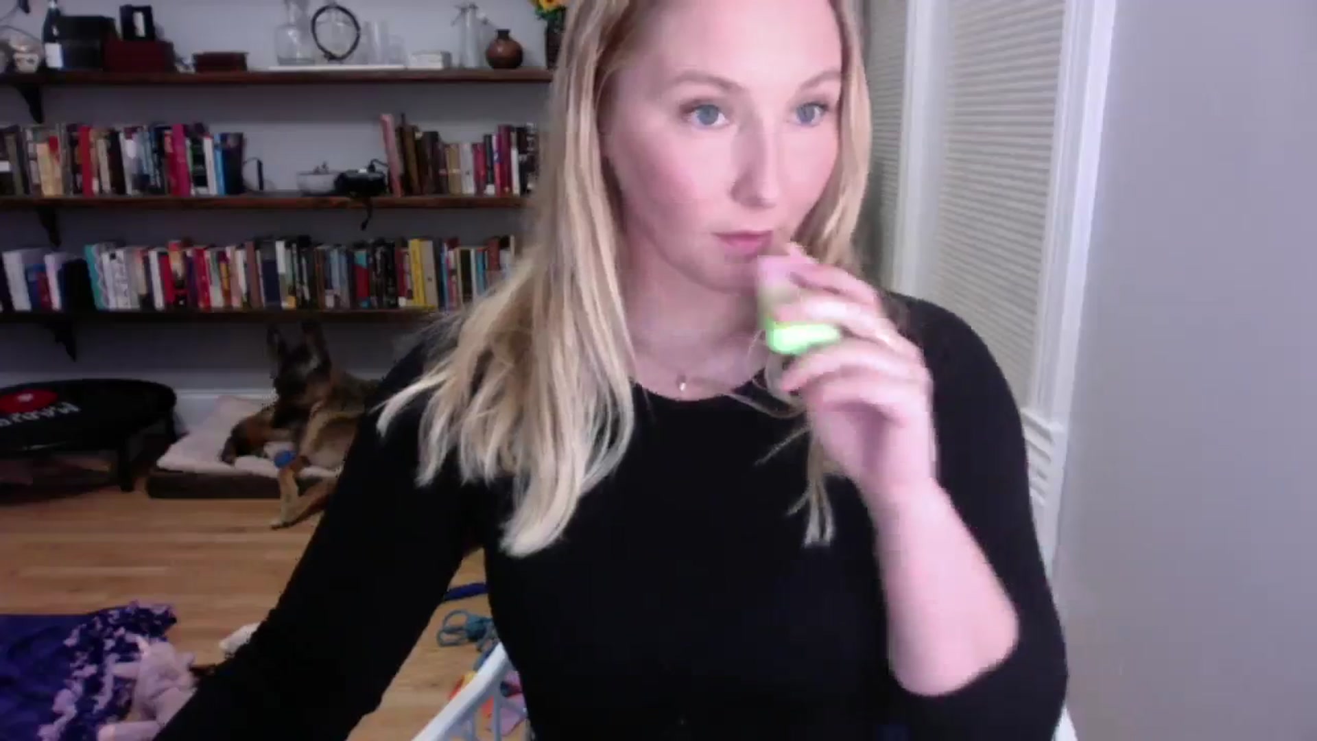Gallery image thumbnail from BendyBlonde1's myfreecams stream on, 01/10/2024, 03:40 image 5 of 20