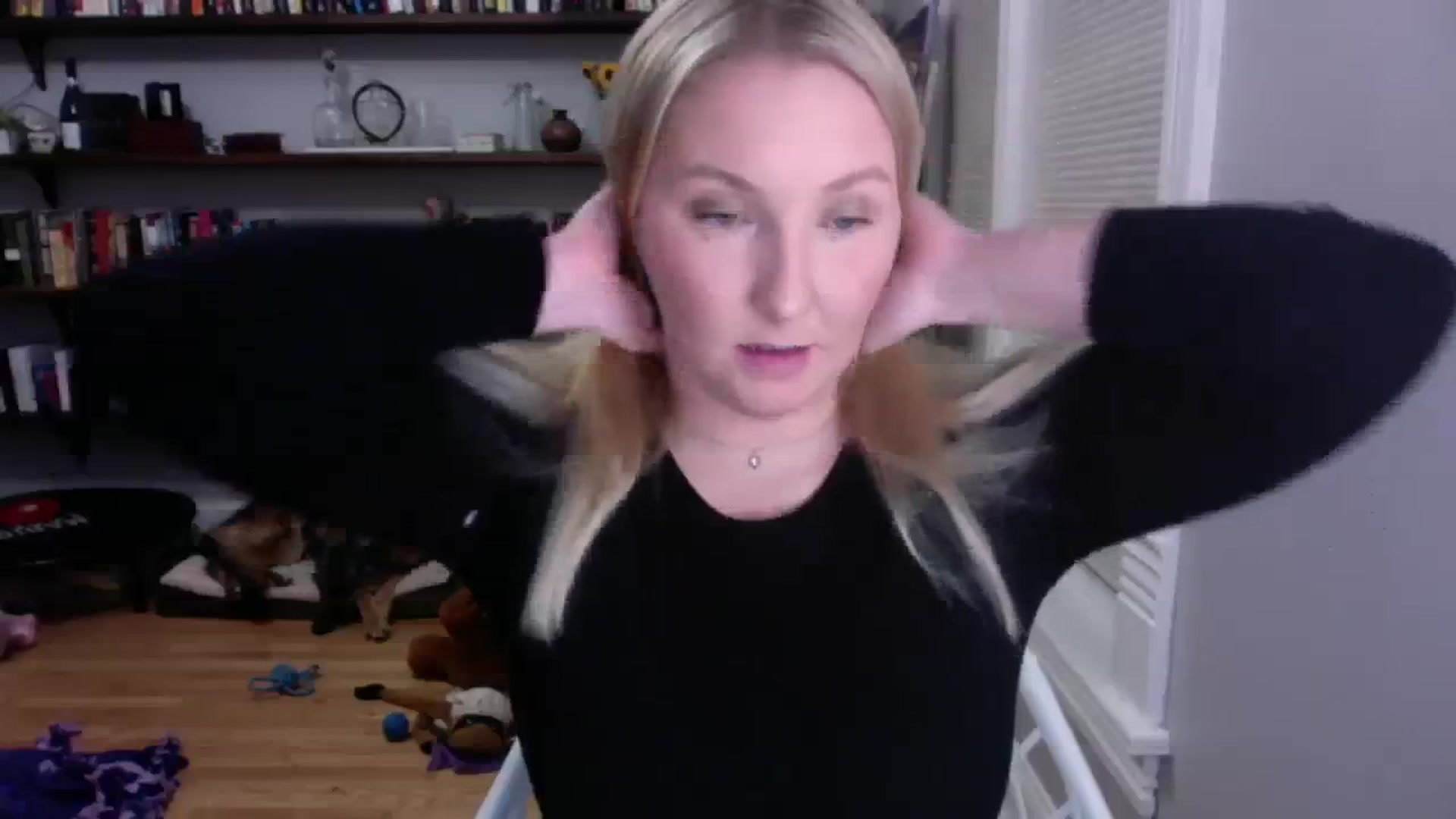 Gallery image thumbnail from BendyBlonde1's myfreecams stream on, 01/10/2024, 05:49 image 3 of 20