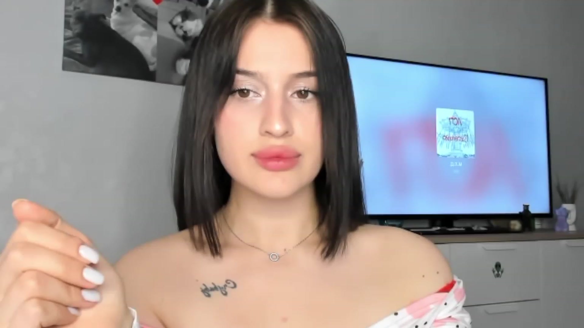 Gallery image thumbnail from BennetLorin__'s myfreecams stream on, 03/25/2023, 16:31 image 16 of 20