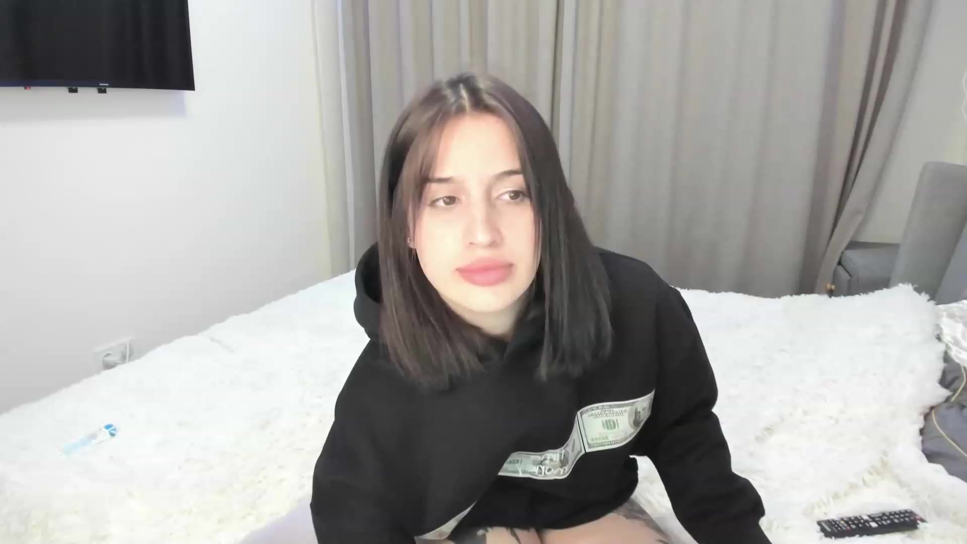 Gallery image thumbnail from BennetLorin__'s myfreecams stream on, 04/15/2023, 20:46 image 13 of 20