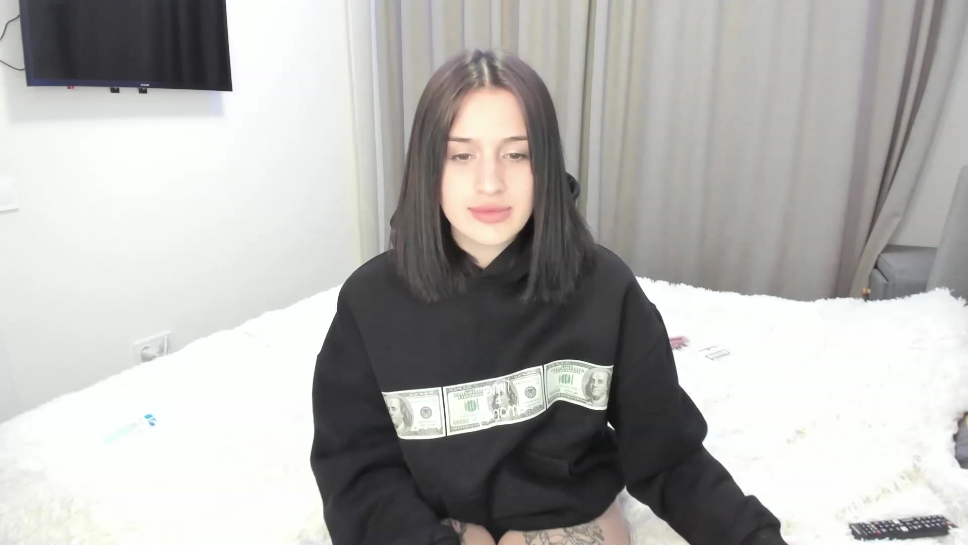 Gallery image thumbnail from BennetLorin__'s myfreecams stream on, 04/15/2023, 20:46 image 17 of 20