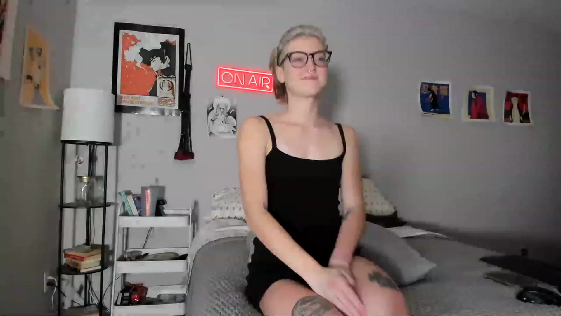 Gallery image thumbnail from BennieJett's myfreecams stream on, 12/07/2022, 20:55 image 19 of 20