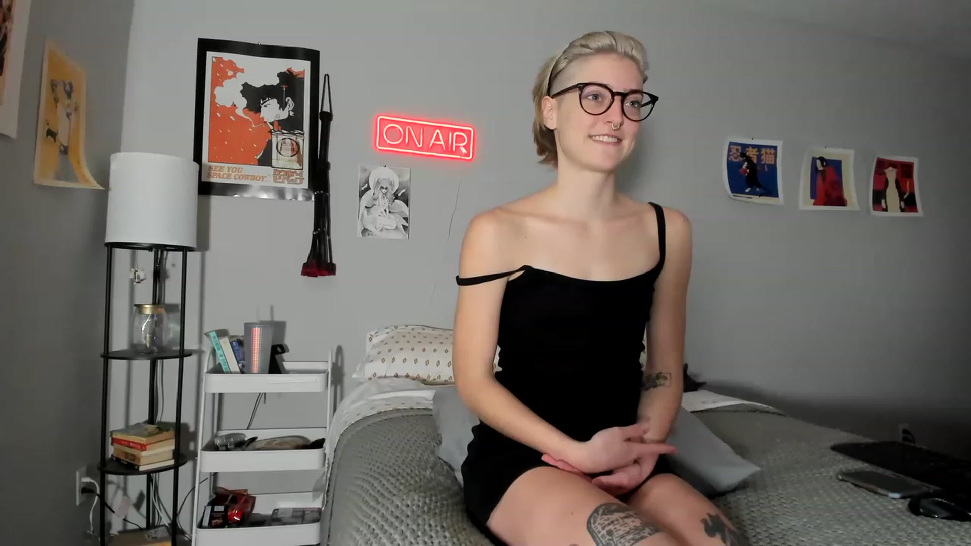 Gallery image thumbnail from BennieJett's myfreecams stream on, 12/07/2022, 20:55 image 18 of 20