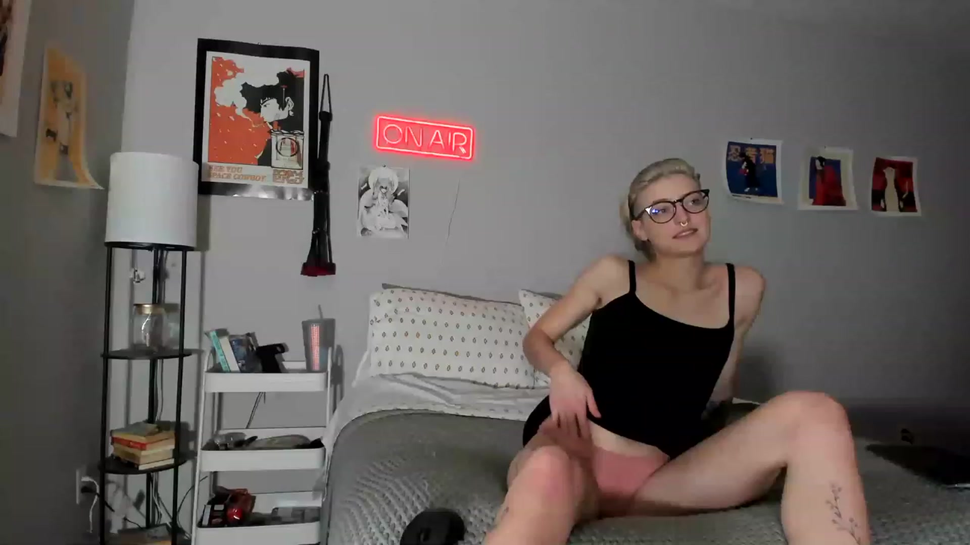 Gallery image thumbnail from BennieJett's myfreecams stream on, 12/07/2022, 20:55 image 3 of 20