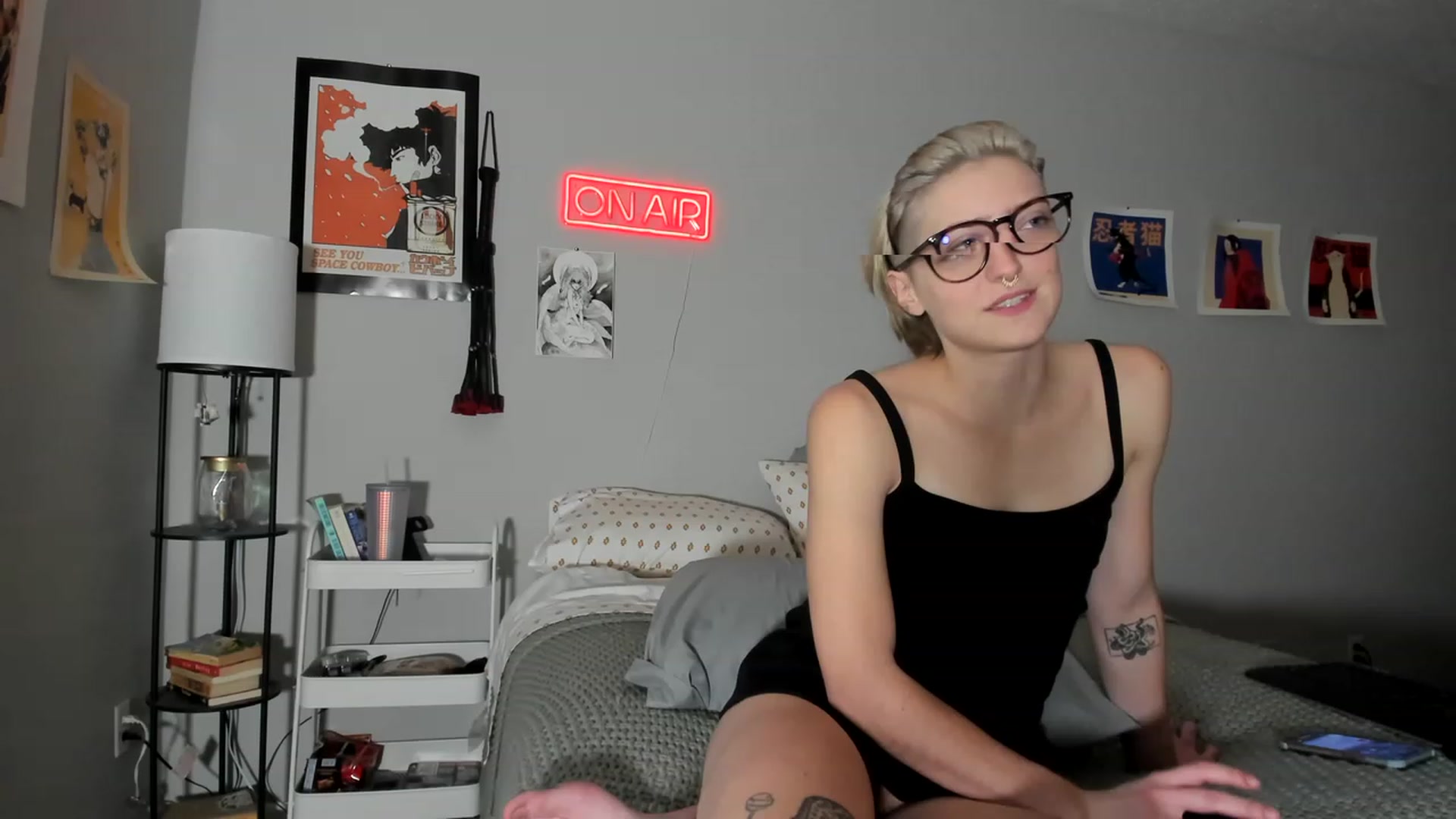 Gallery image thumbnail from BennieJett's myfreecams stream on, 12/07/2022, 20:55 image 16 of 20