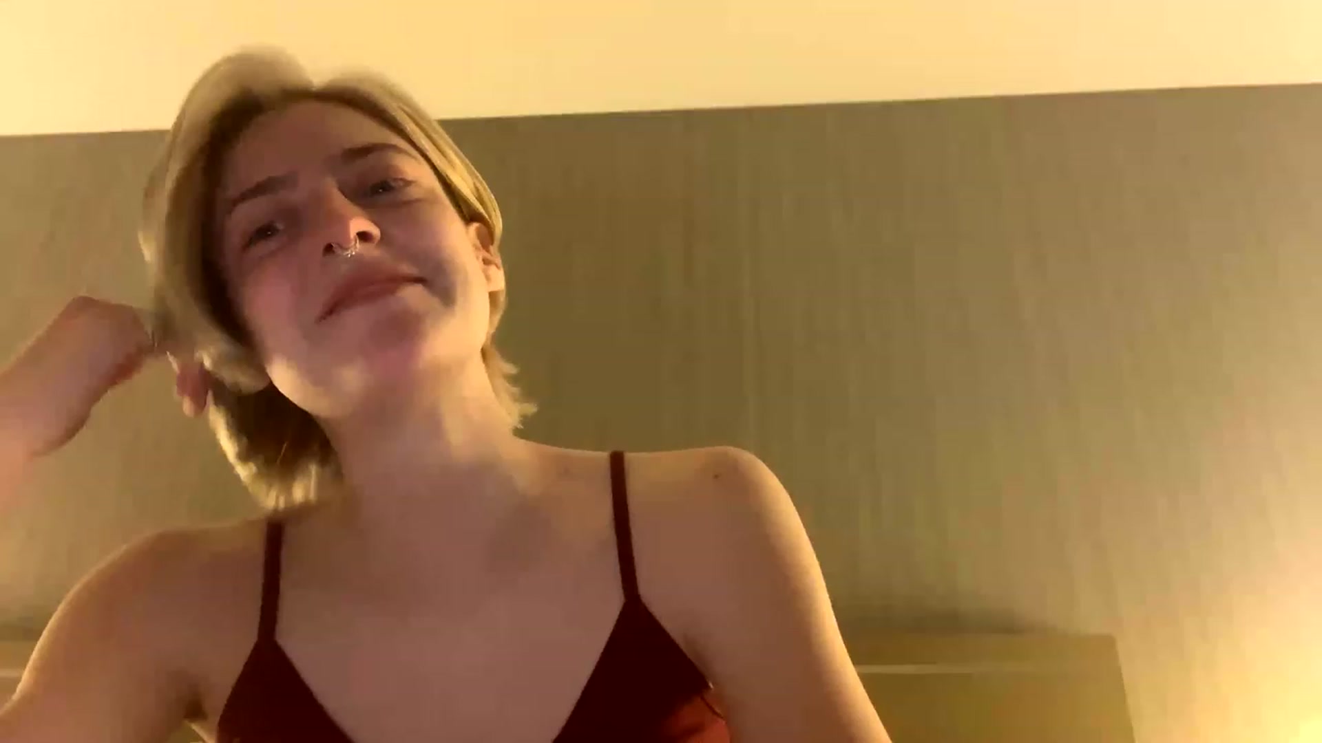 Gallery image thumbnail from BennieJett's myfreecams stream on, 12/15/2022, 03:03 image 5 of 20